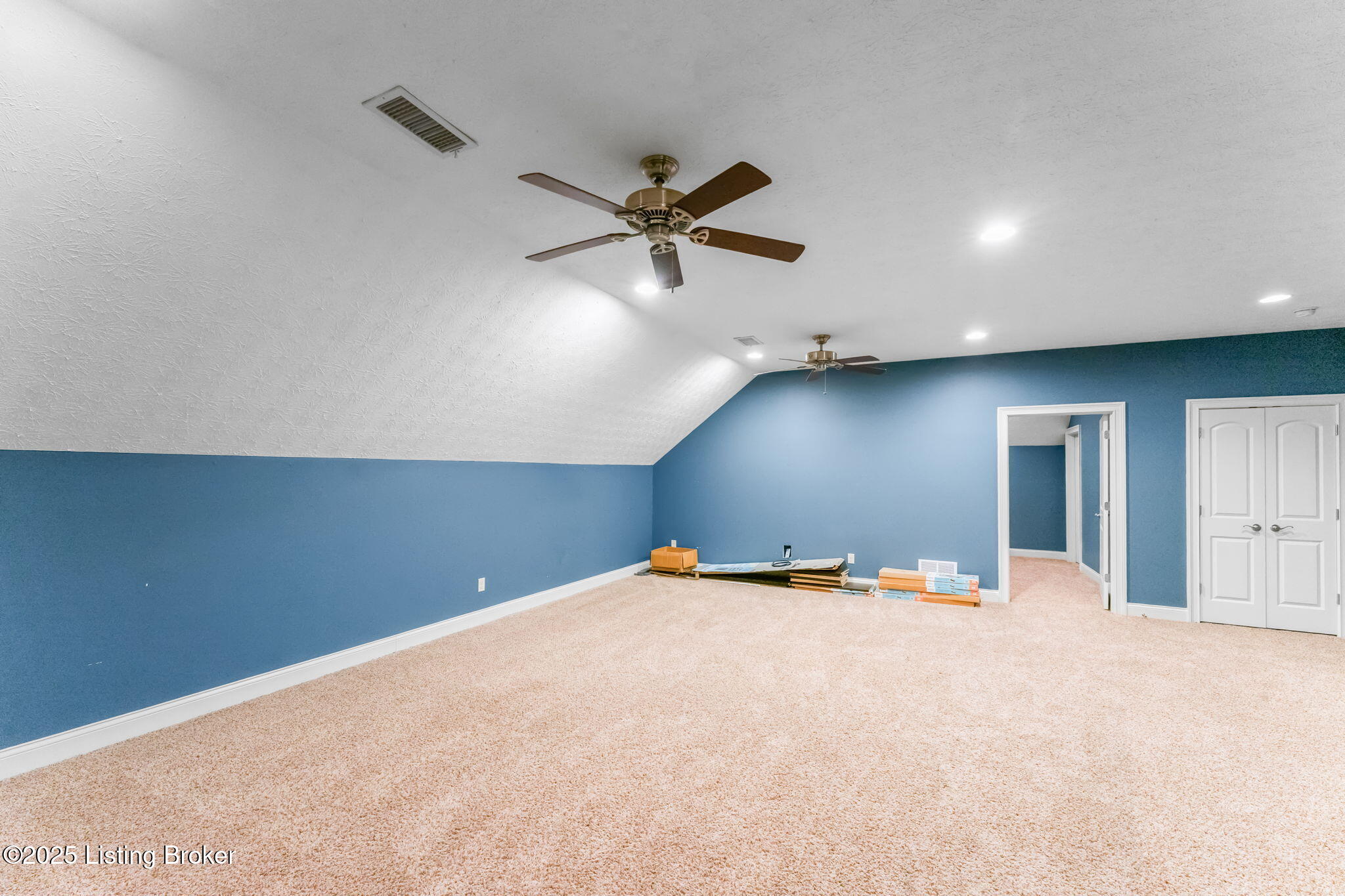 136 Judith Ln