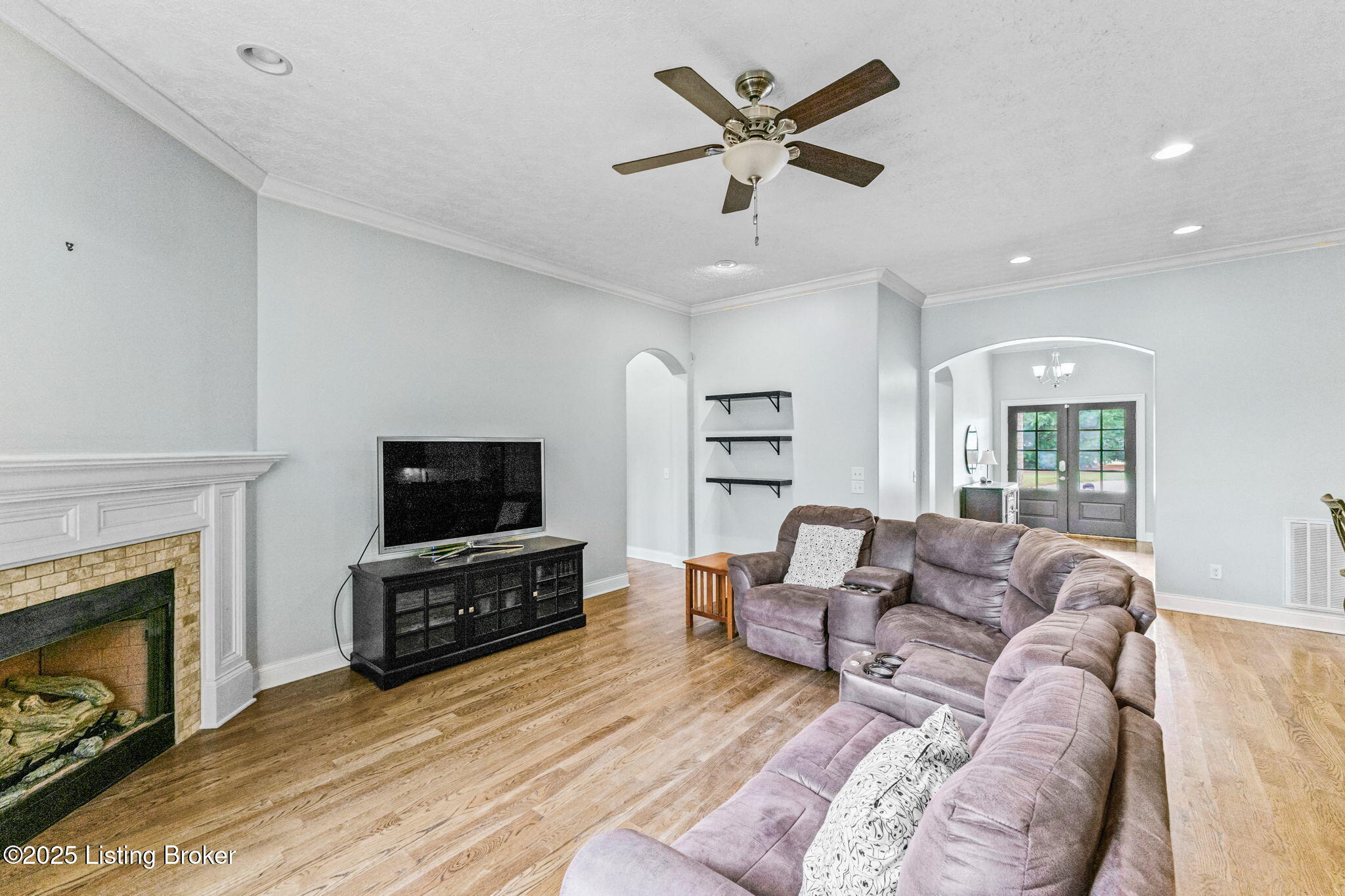 136 Judith Ln