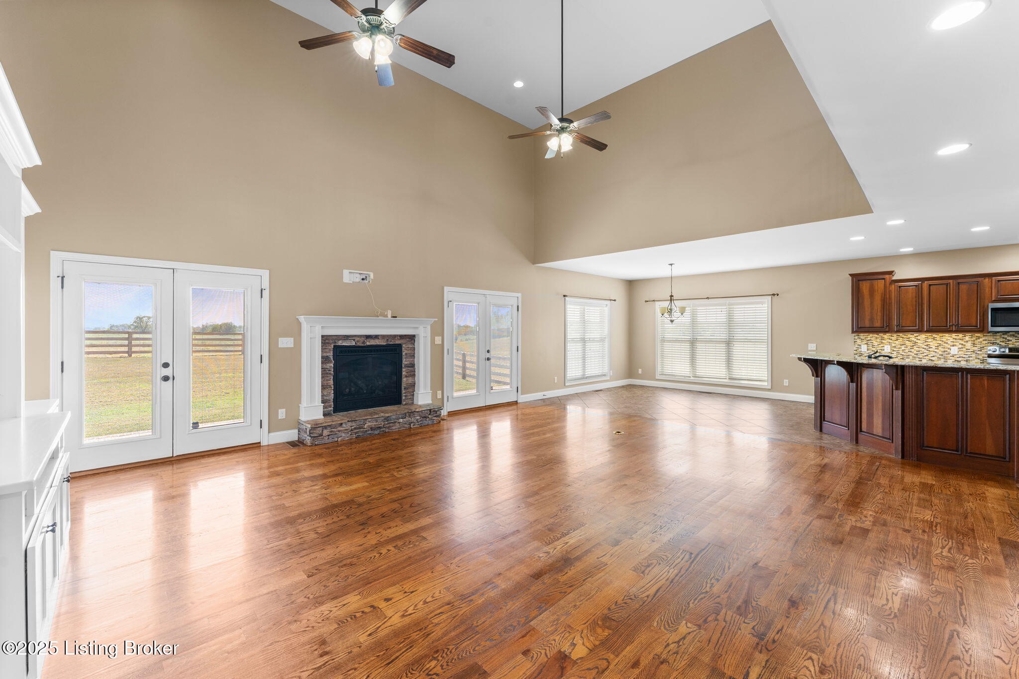 2163 Bethel Ln