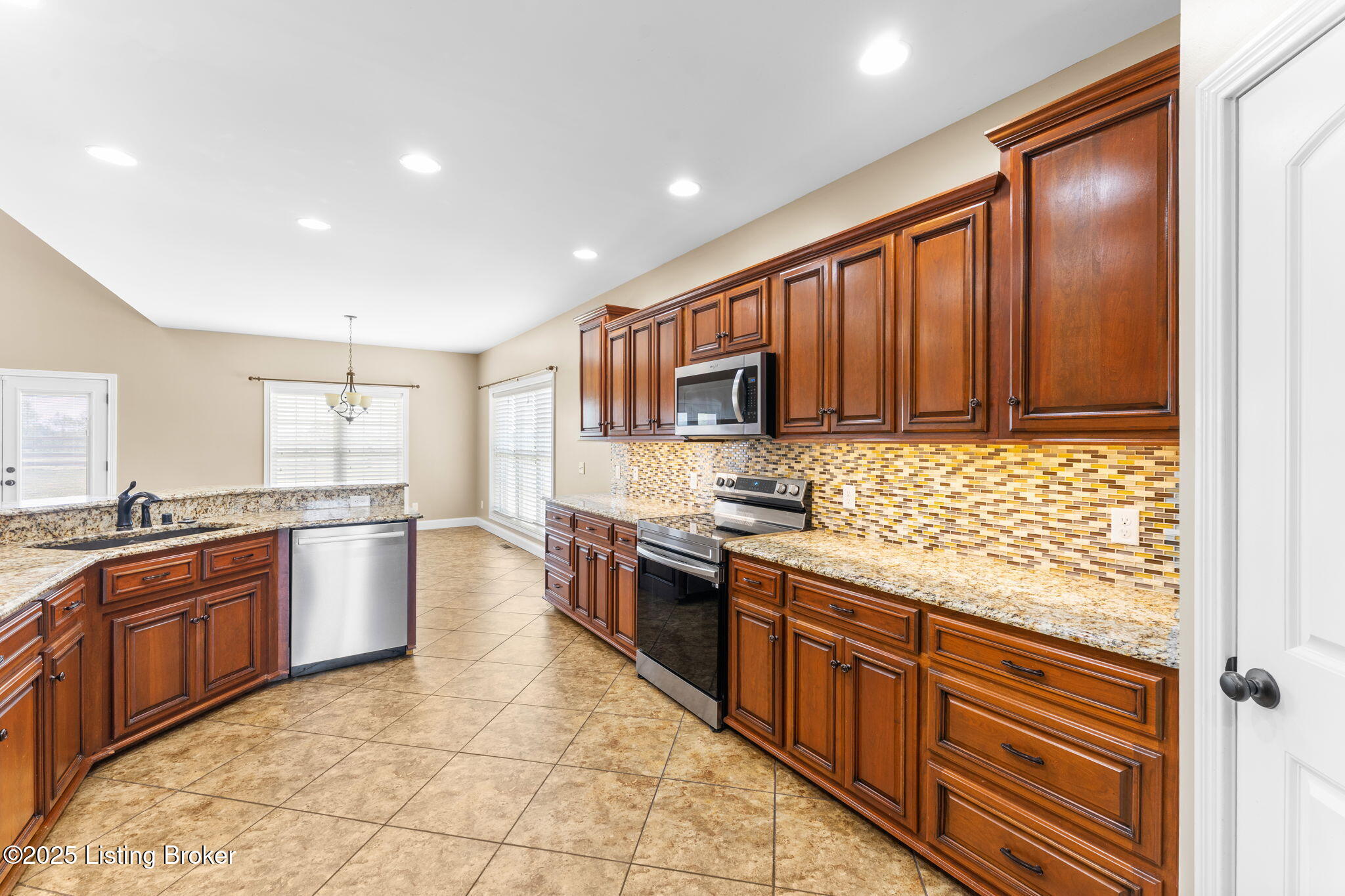 2163 Bethel Ln