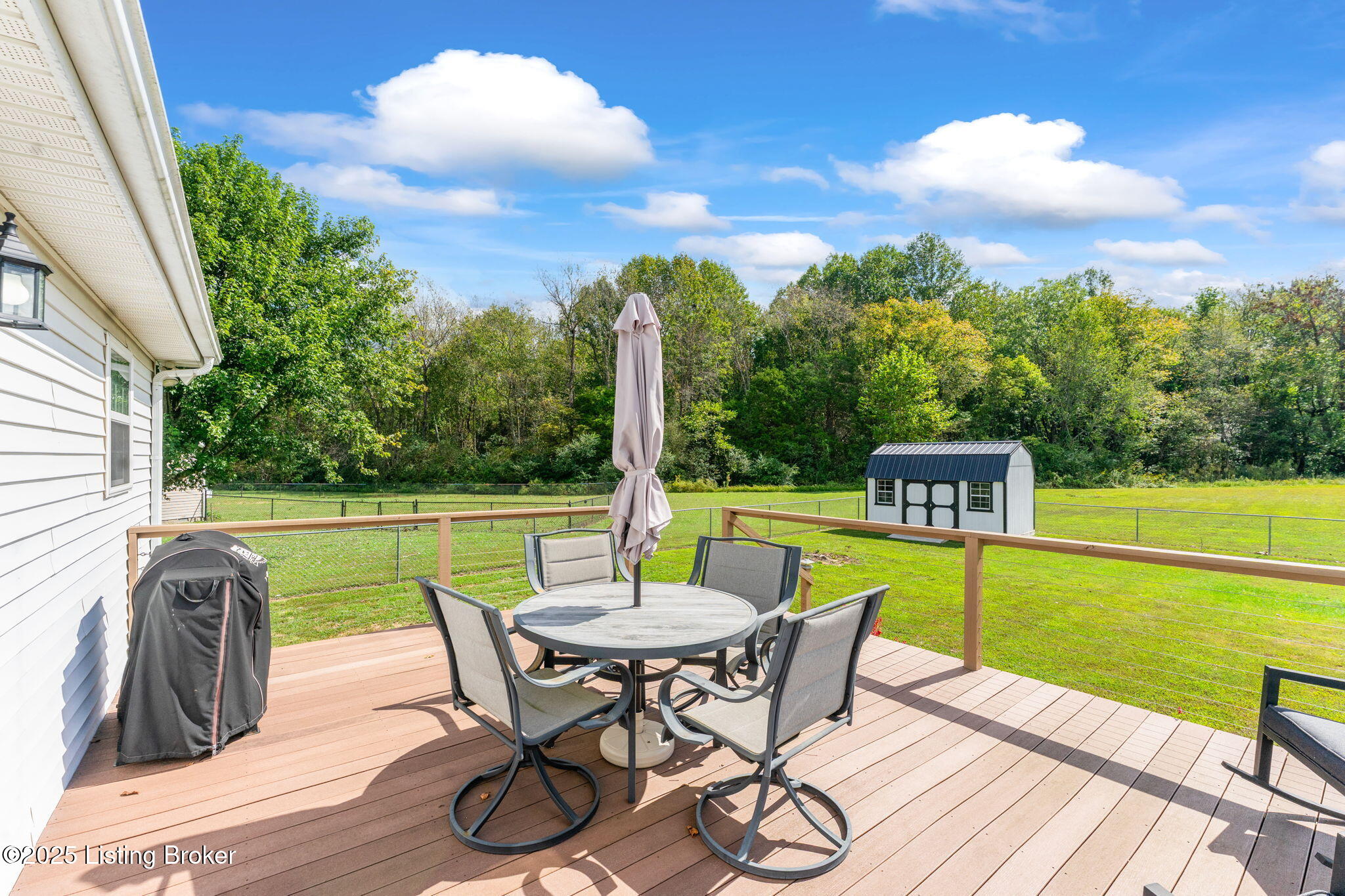 60 Gateway Ct