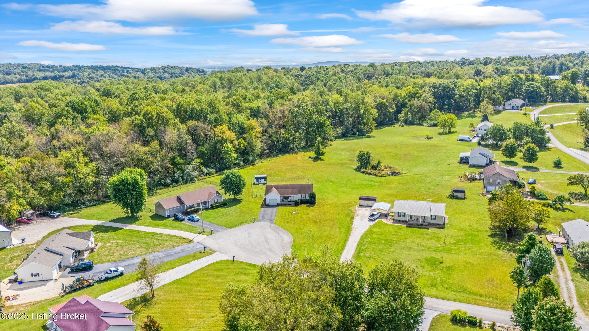 60 Gateway Ct
