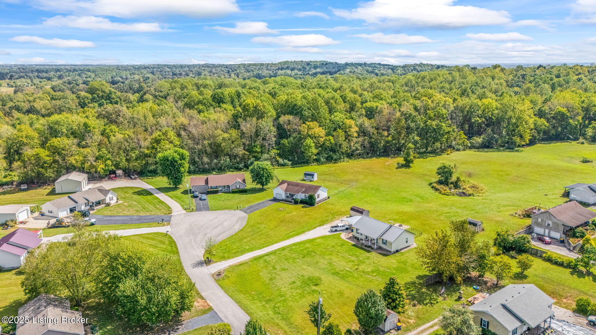 60 Gateway Ct