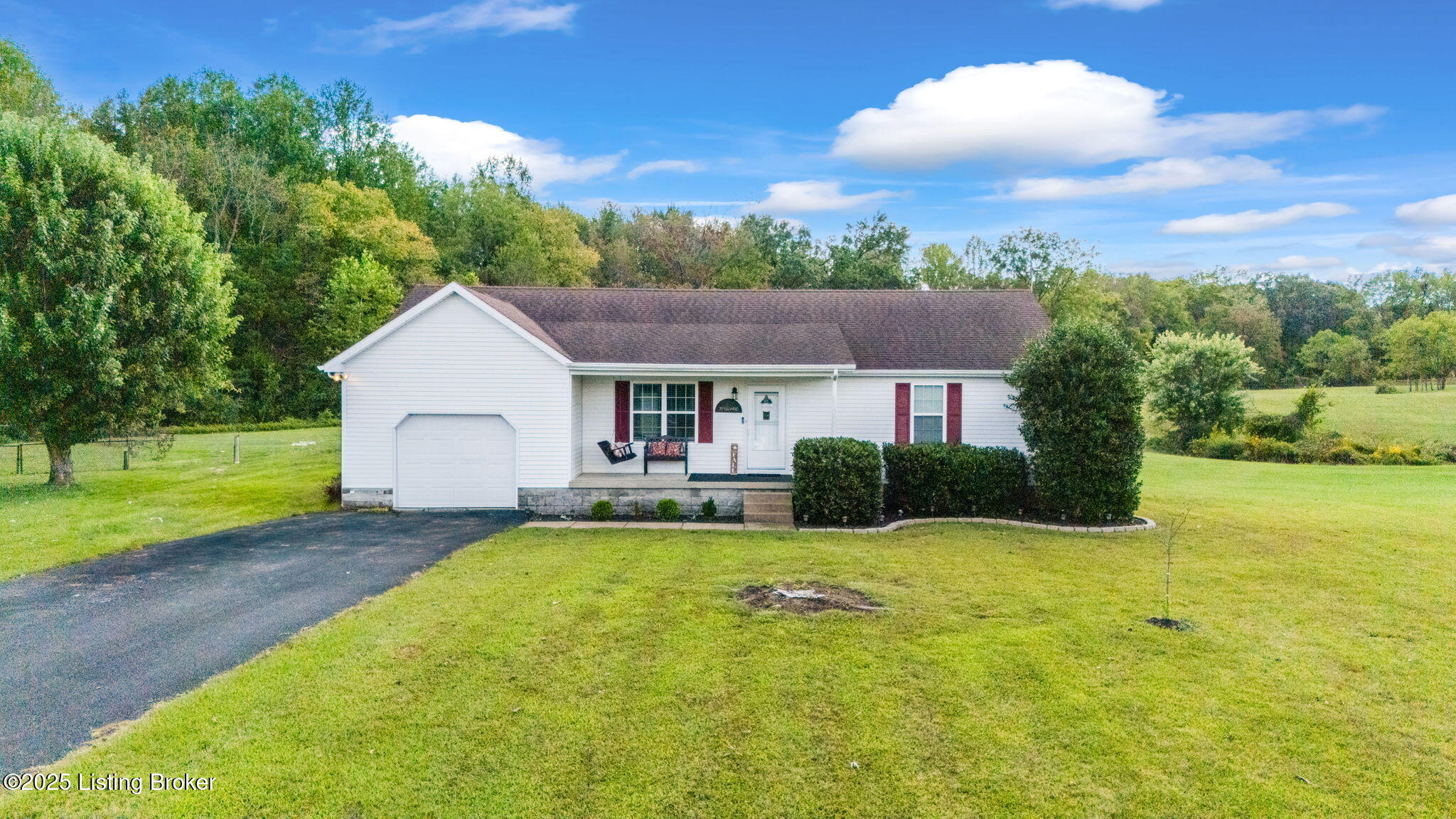 60 Gateway Ct
