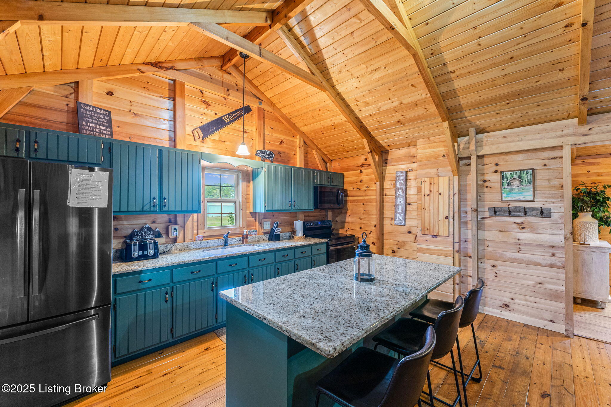 303 Payton Hollow Rd