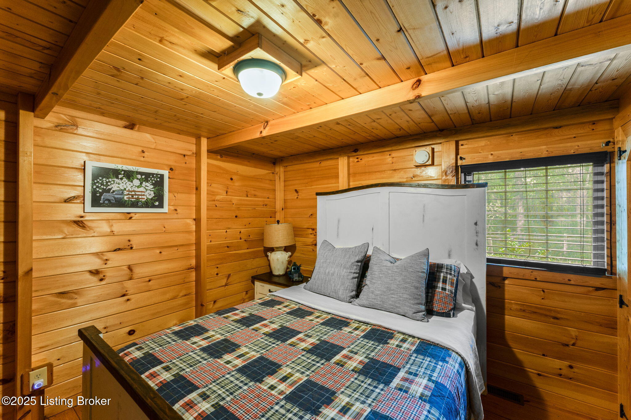 303 Payton Hollow Rd