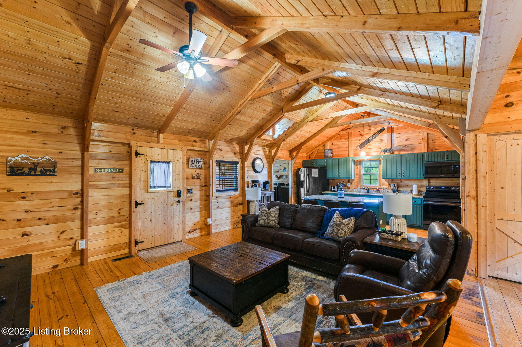 303 Payton Hollow Rd