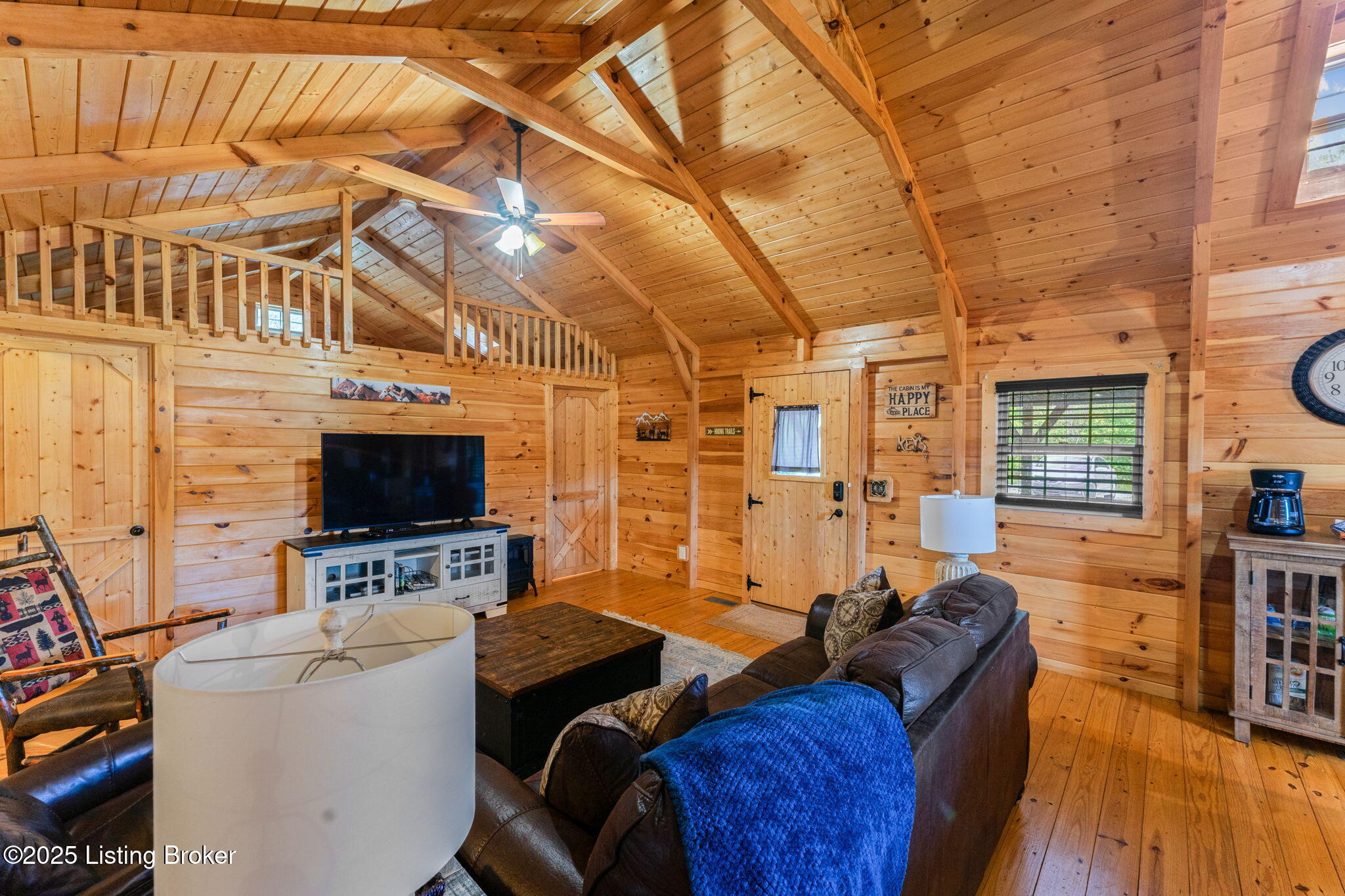 303 Payton Hollow Rd