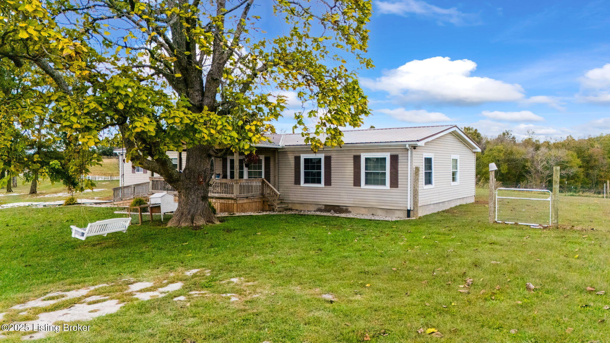 1690 Segal Rd