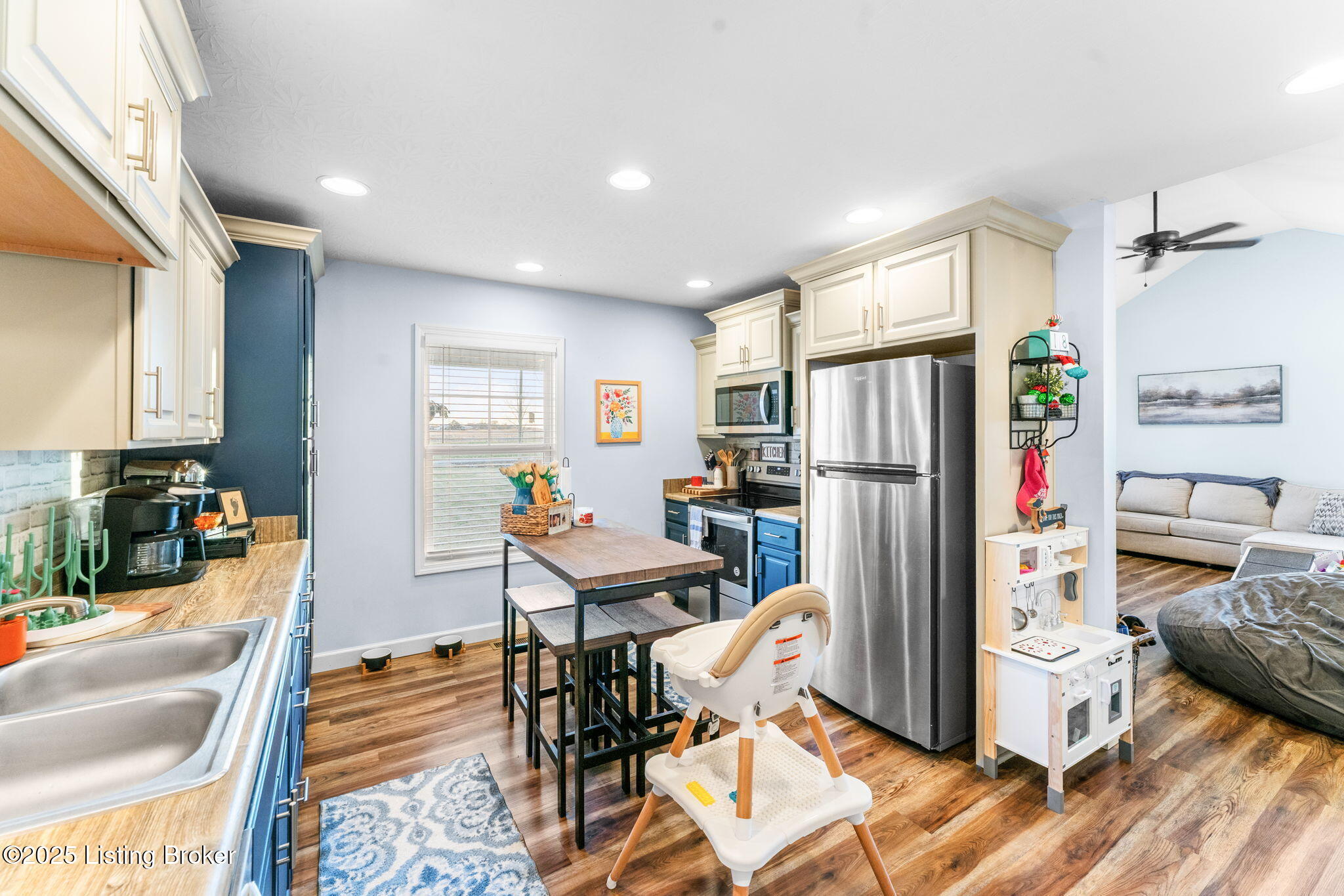 3086 Chalybeate School Rd