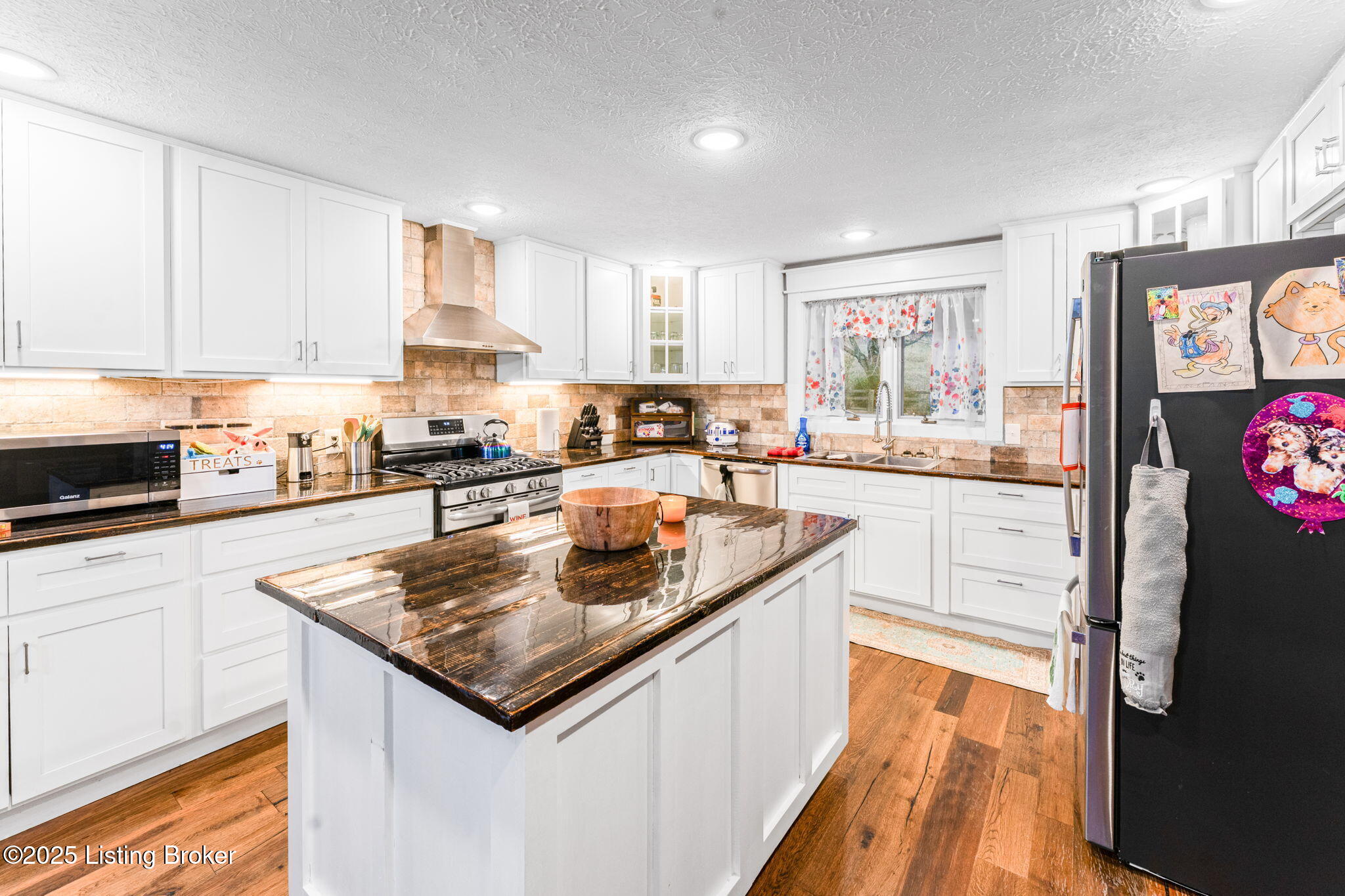 205 Blue Chip Farm Rd