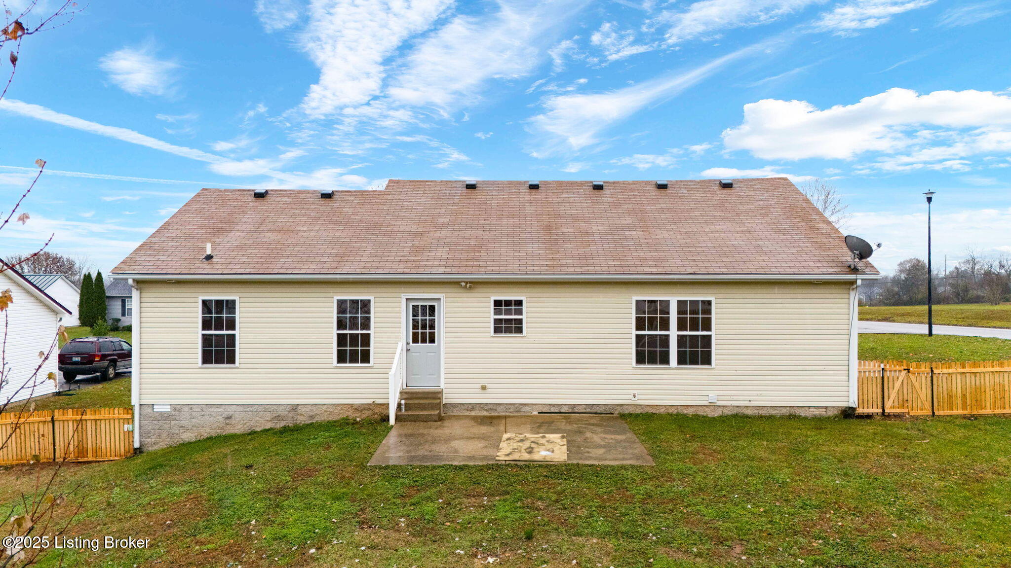 1201 Salem Cir