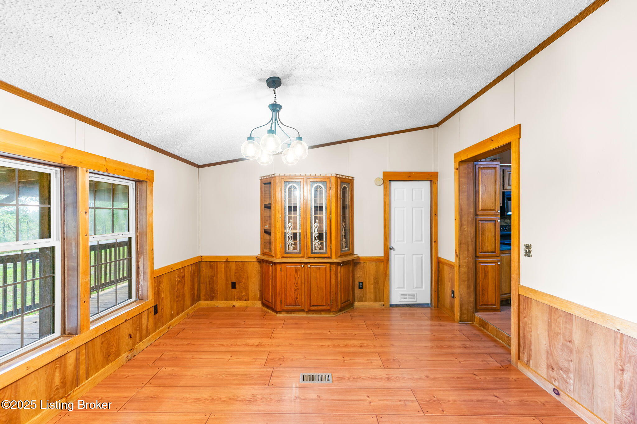 2670 Kyrock Rd