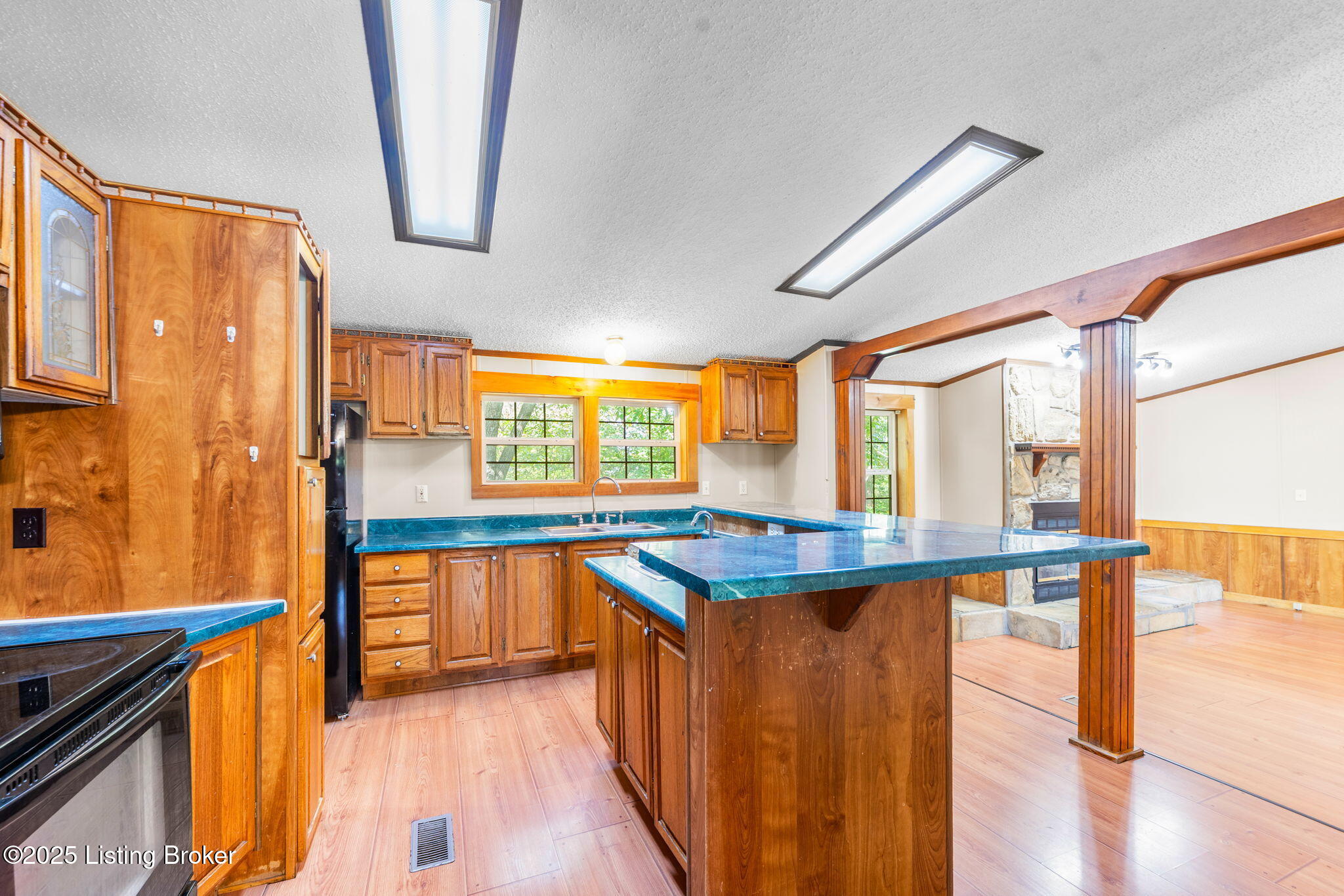 2670 Kyrock Rd