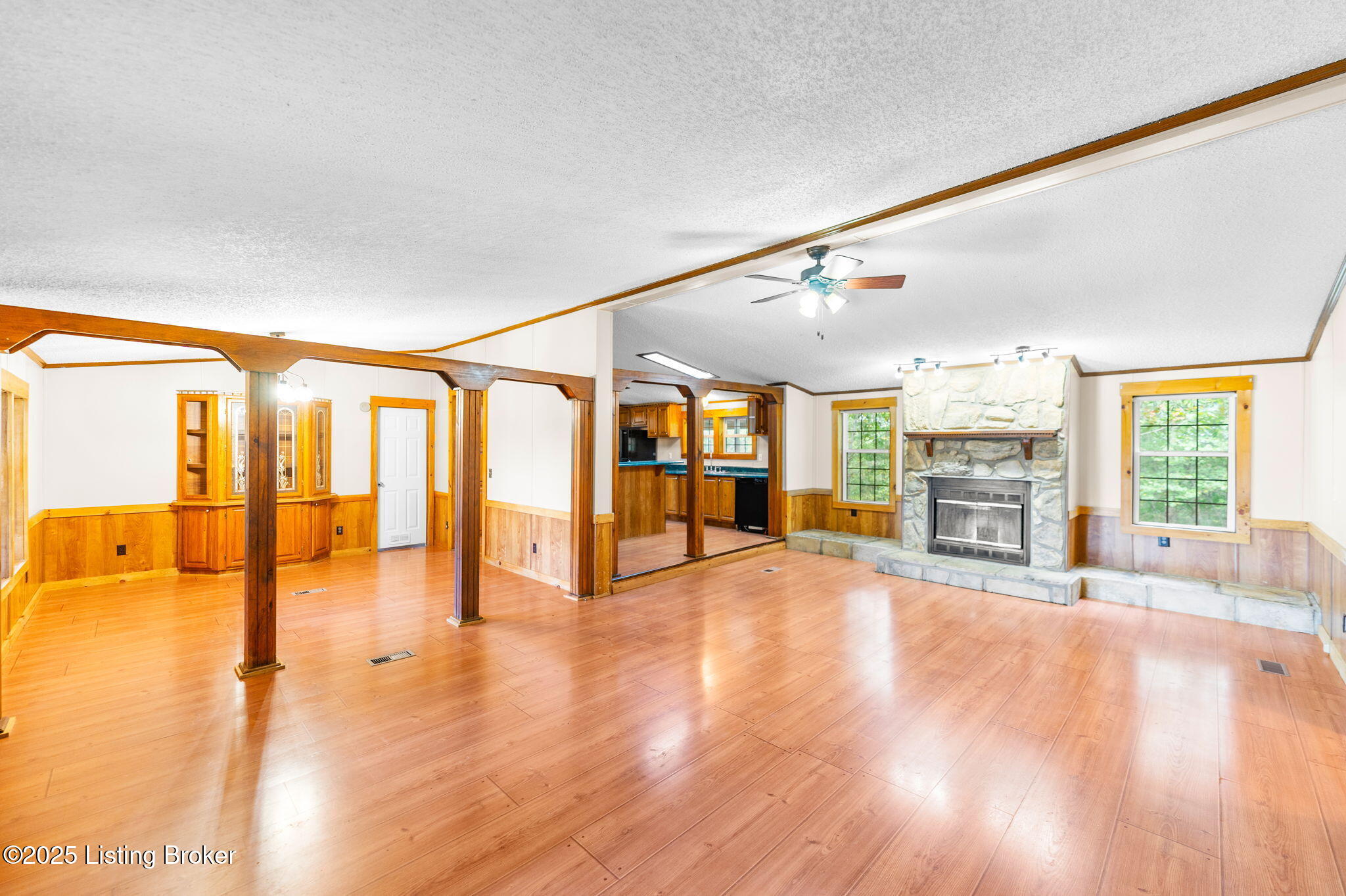 2670 Kyrock Rd