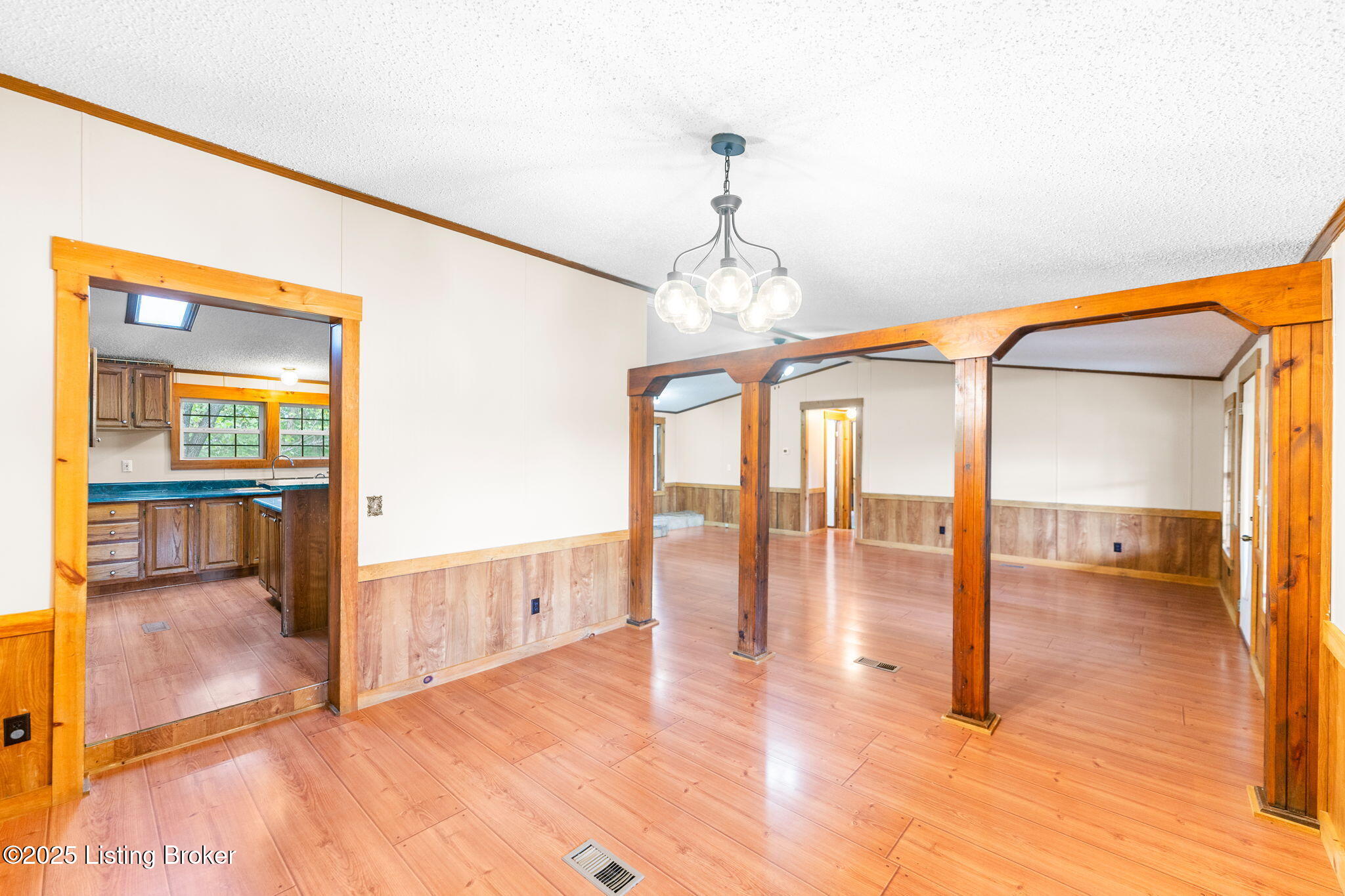 2670 Kyrock Rd