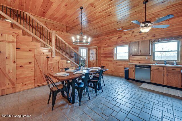 369 Reynolds Rd