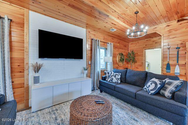 369 Reynolds Rd