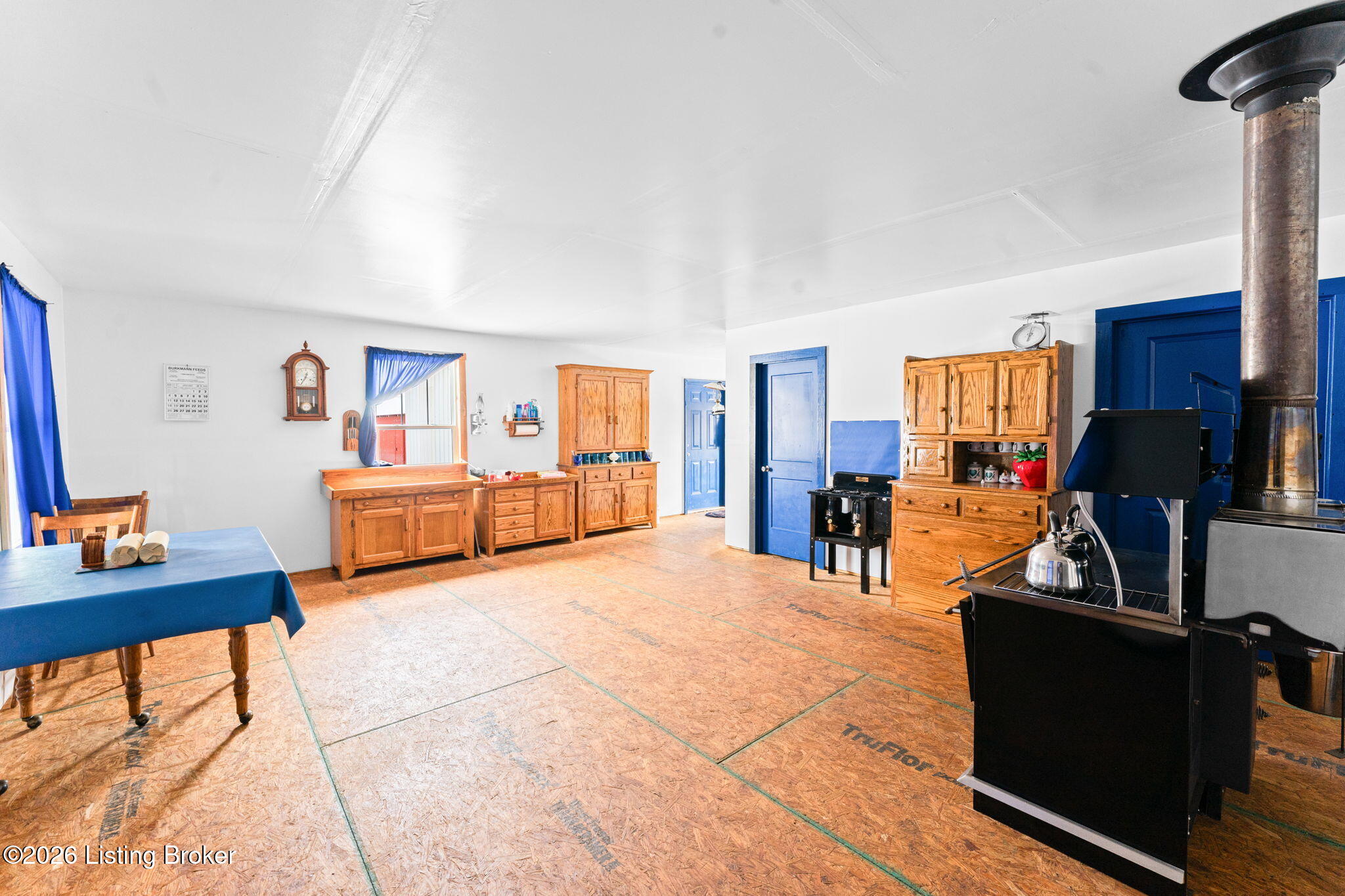 280 Beckton-Rocky Hill Rd