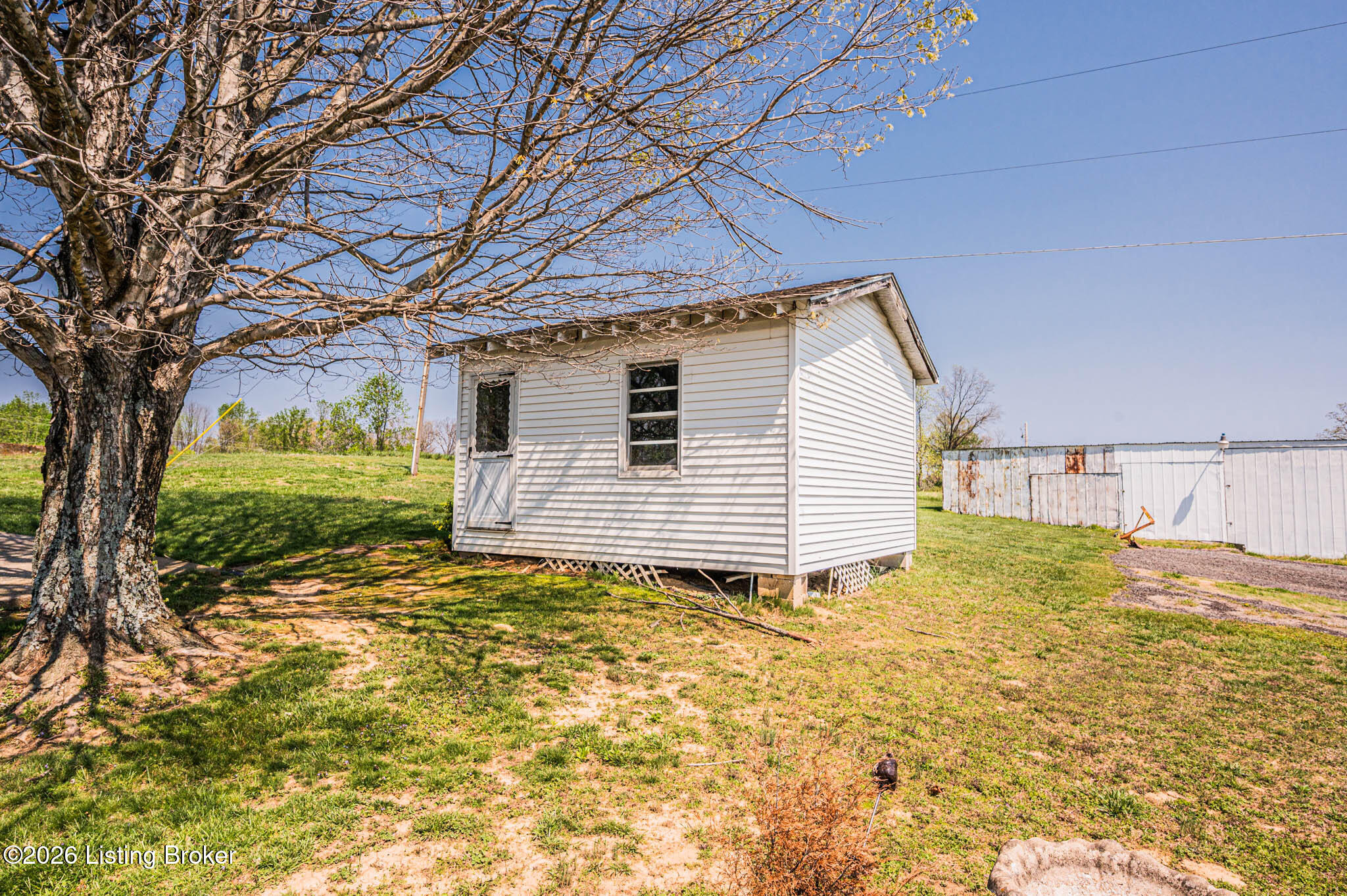 50 Willie Hogan Rd
