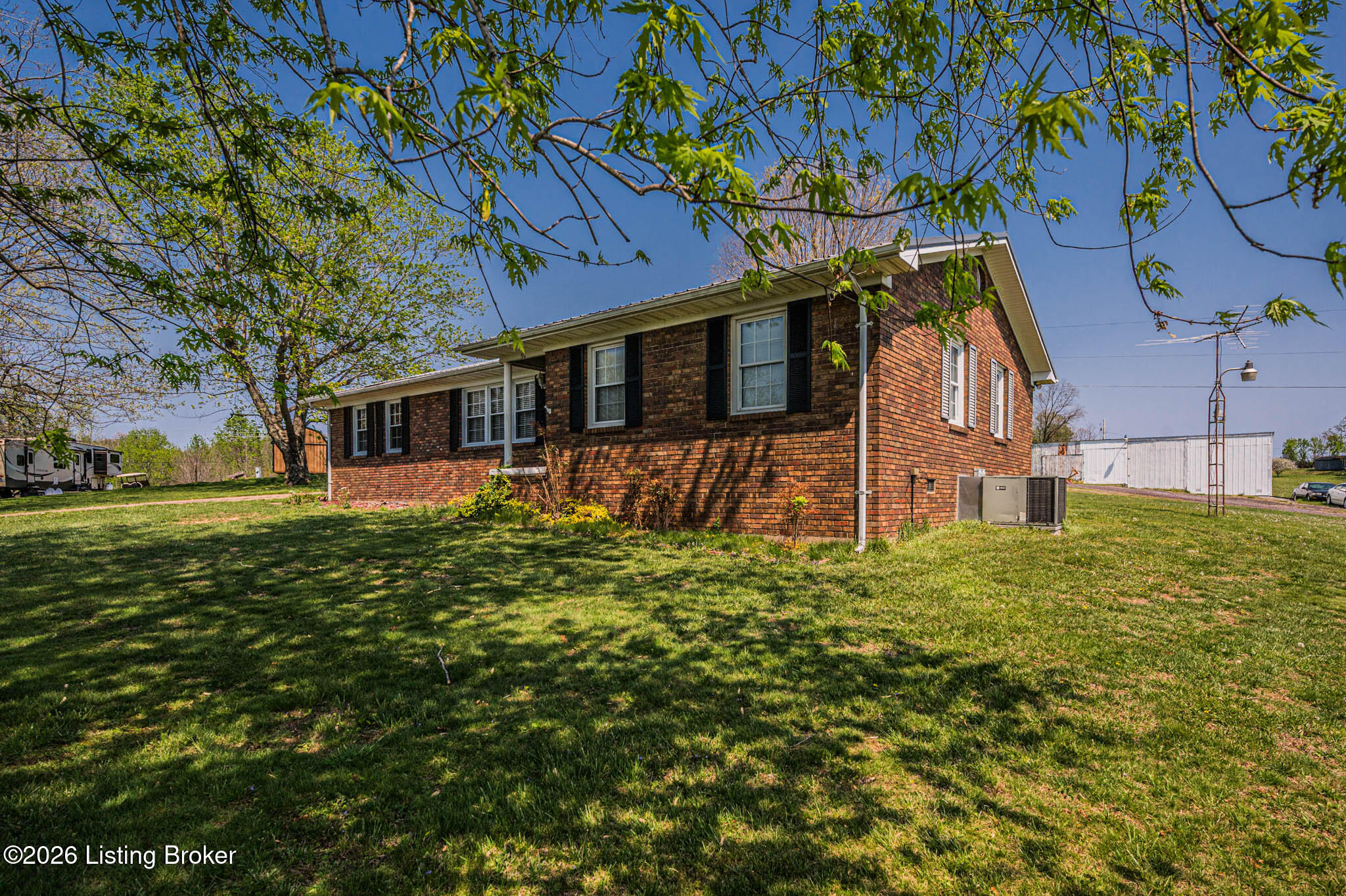 50 Willie Hogan Rd