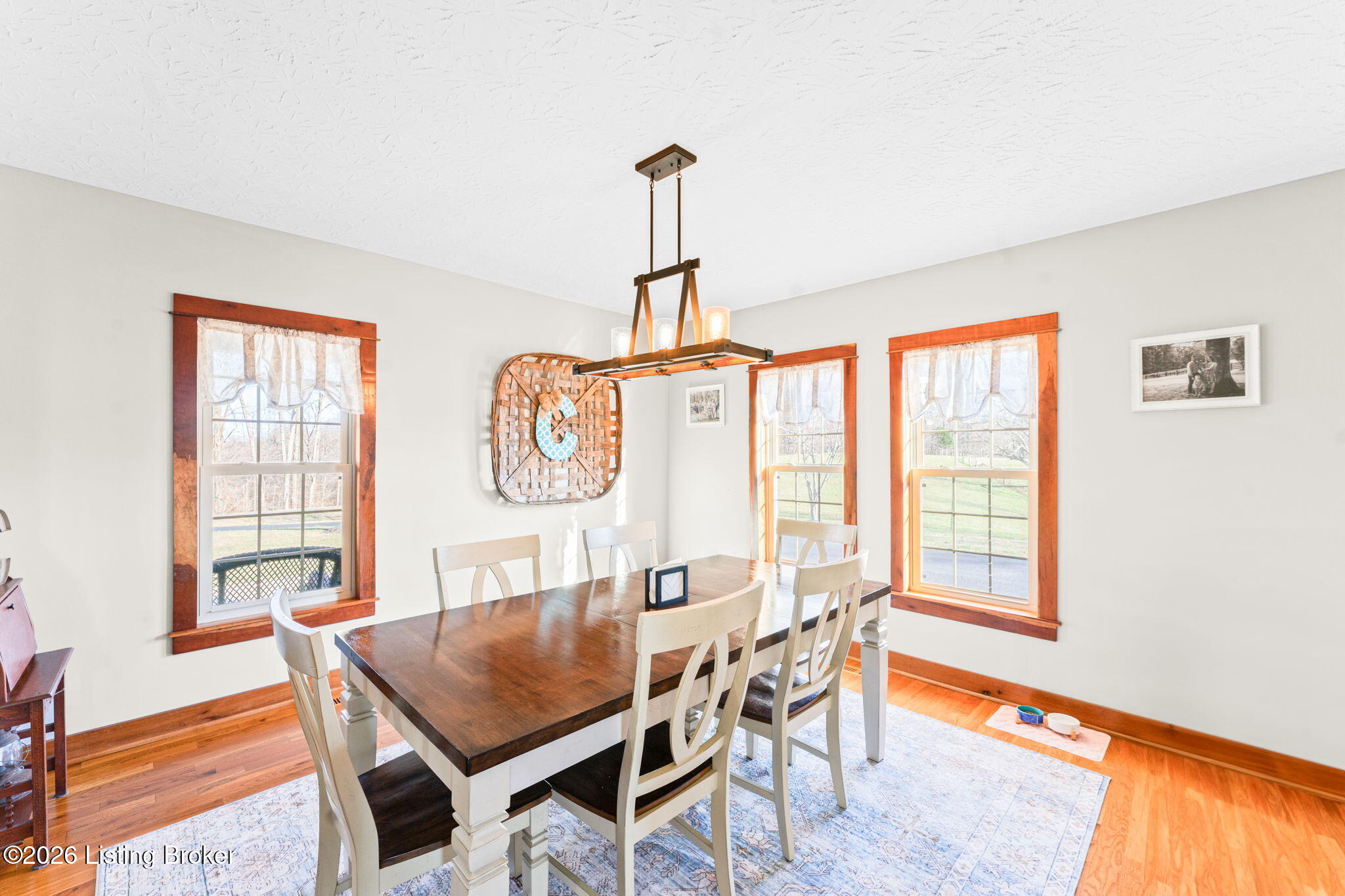 1109B Halifax Rd
