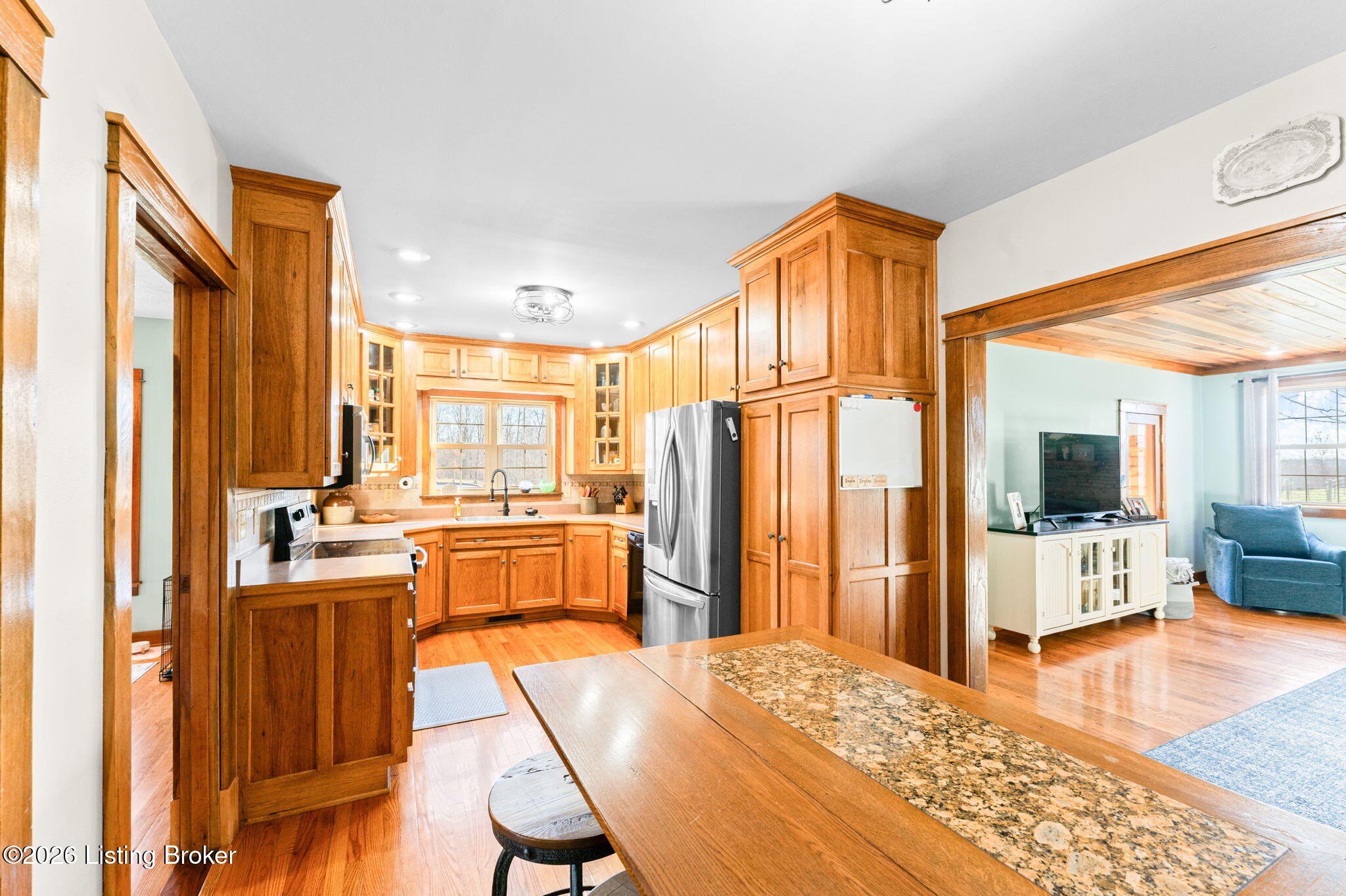 1109B Halifax Rd