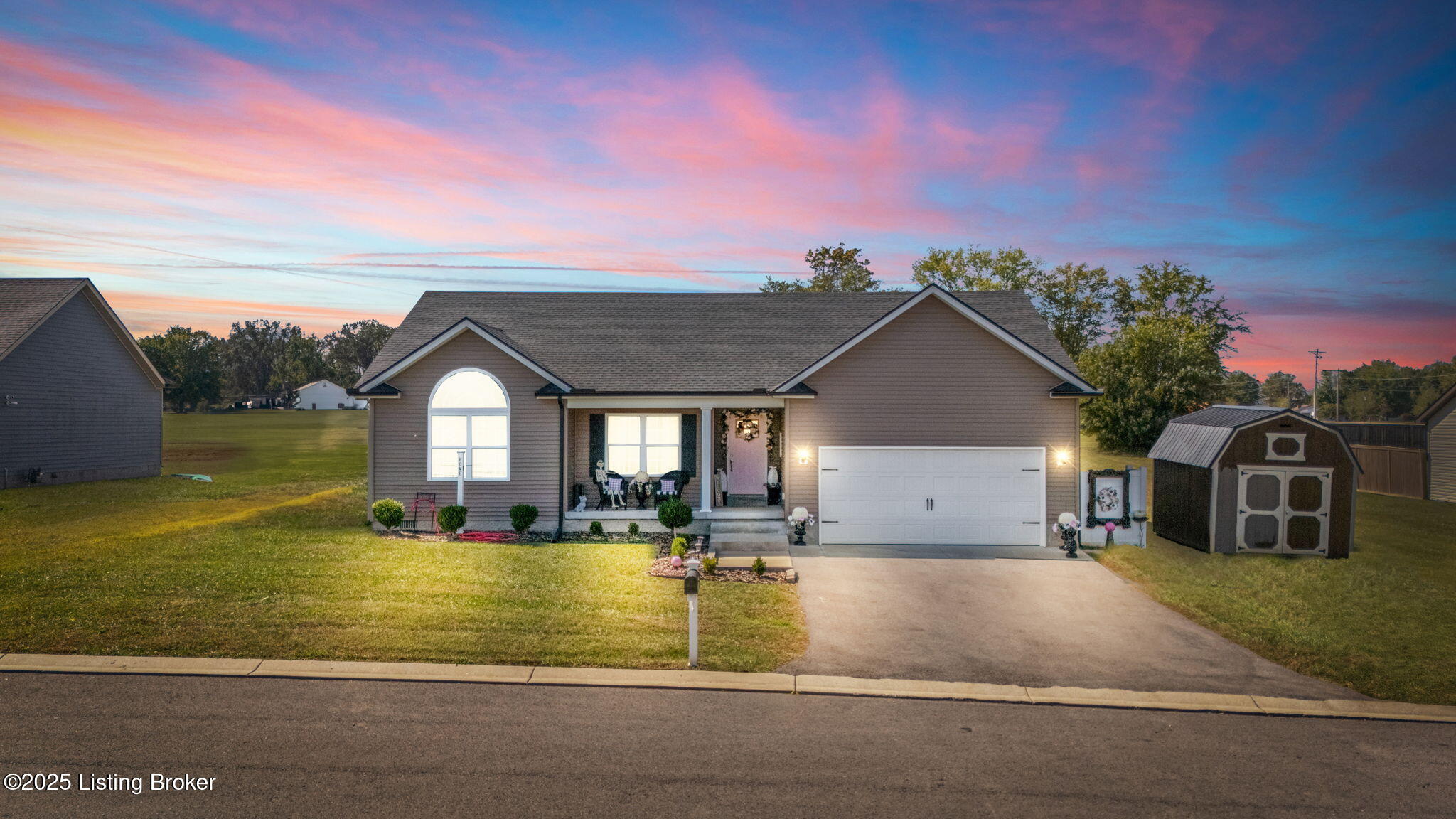 37 Garden Way