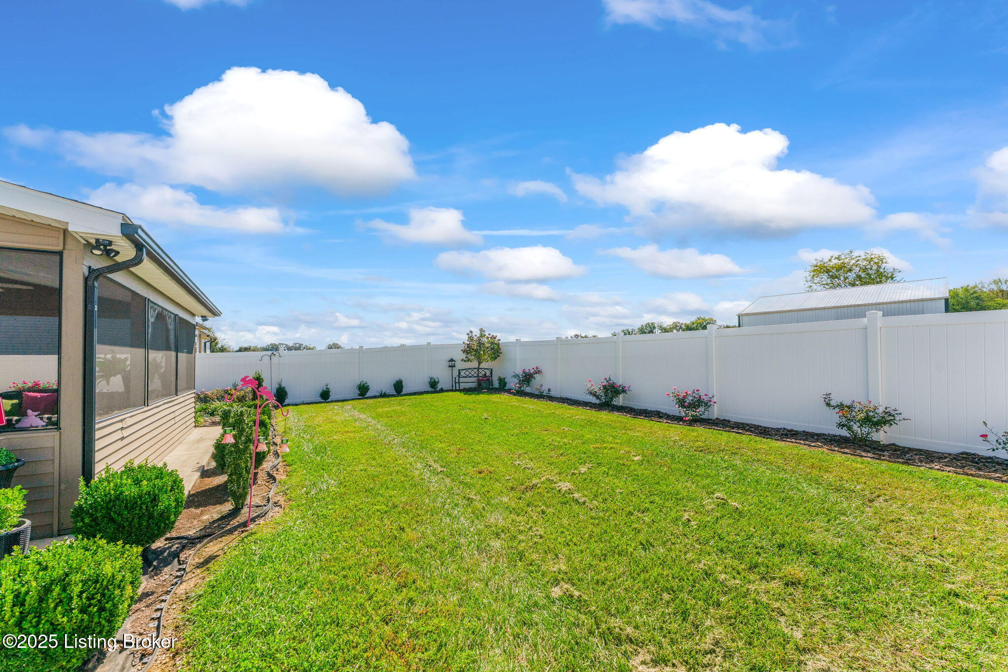 37 Garden Way