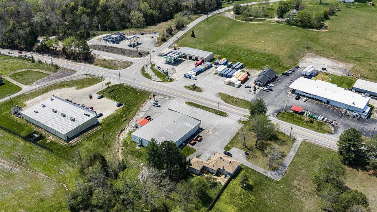 1400 Hwy 259 N