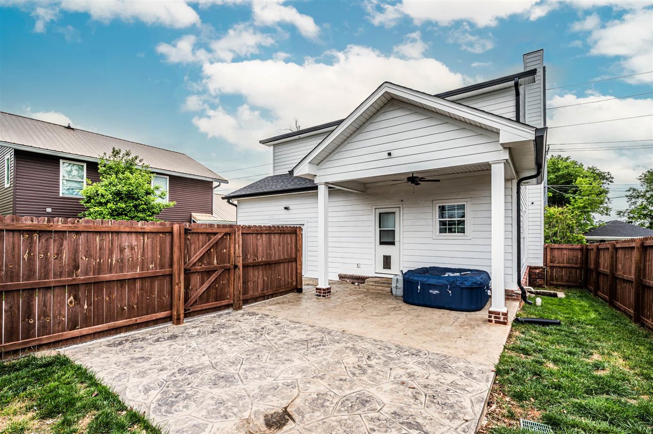 1125 Magnolia Street