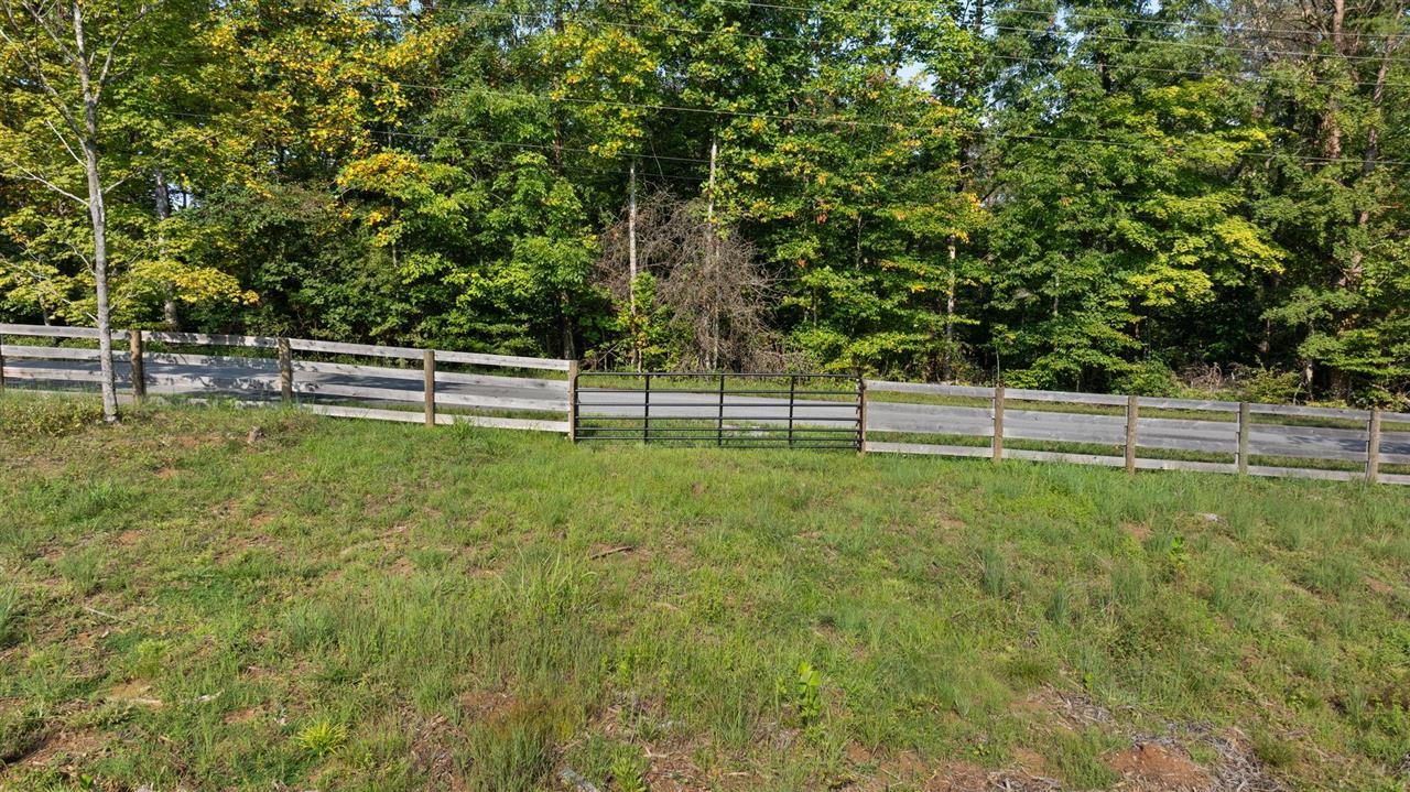 191 Lakeshore Drive