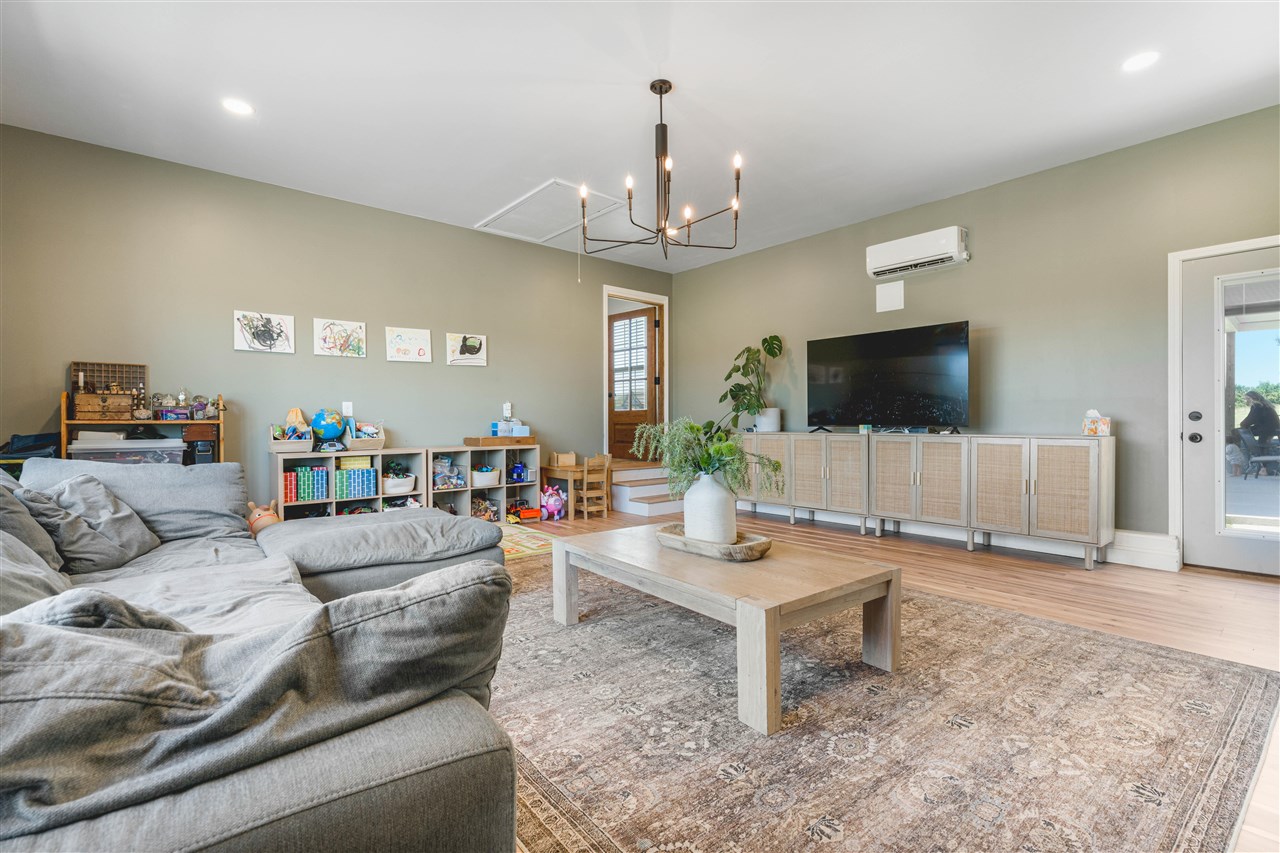 62 Bluegrass Drive