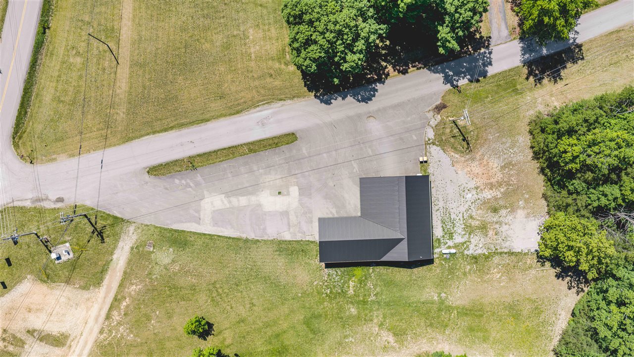 112 Wilderness Road