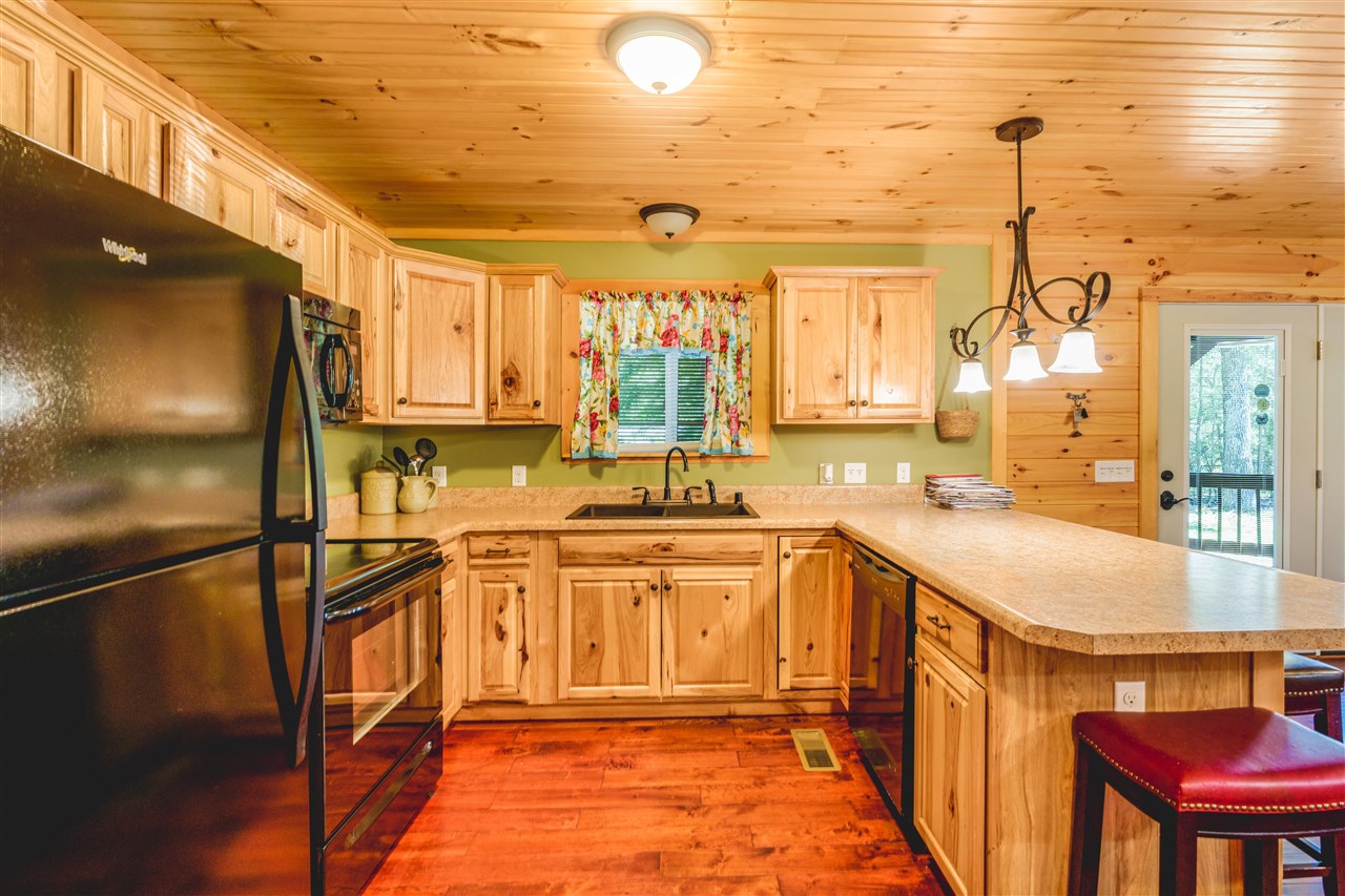 416 Wilderness Road
