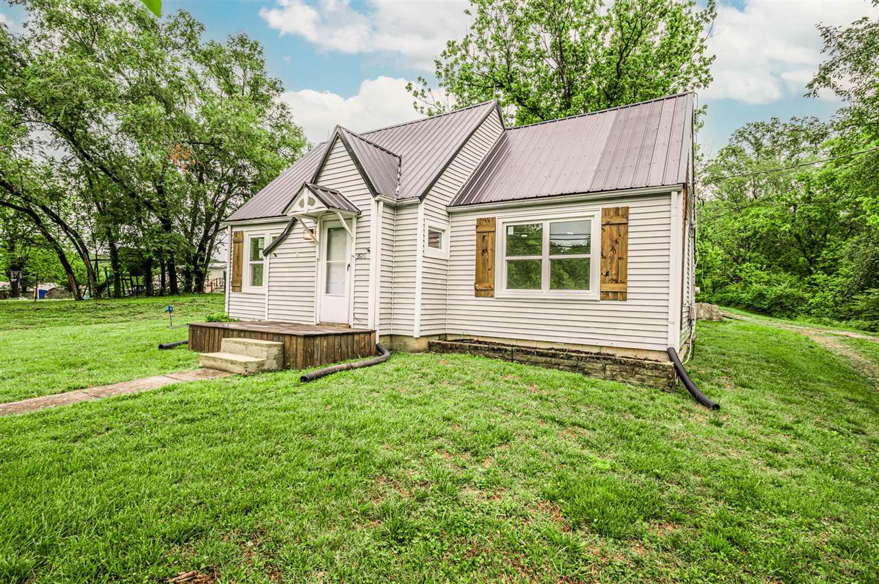 3920 Brownsville Road