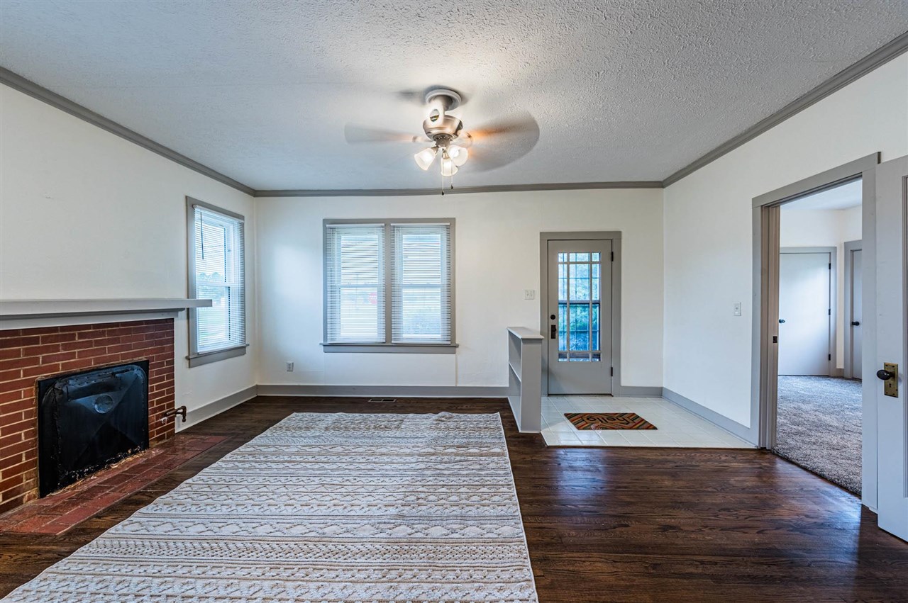 303 E Fourth Street