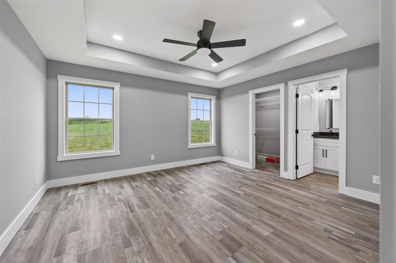 10299 Smiths Grove Scottsville Road