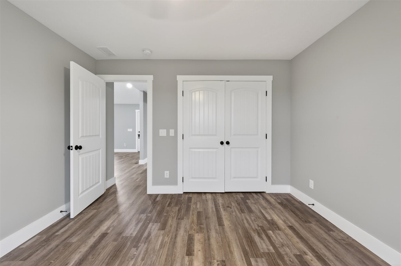 10299 Smiths Grove Scottsville Road