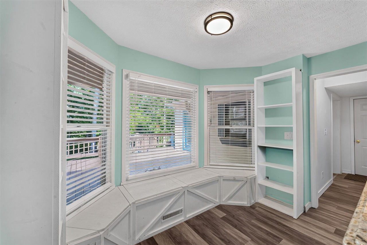 1314 Holland Brothers Road