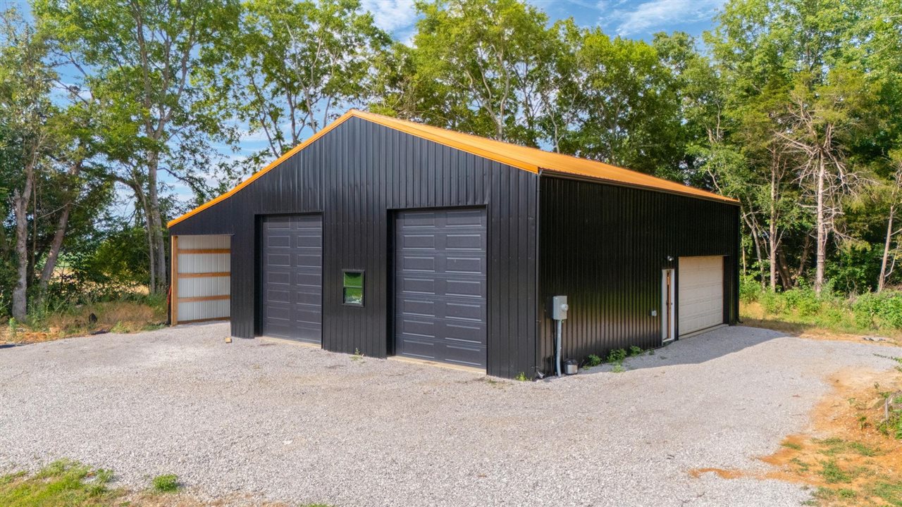 1314 Holland Brothers Road