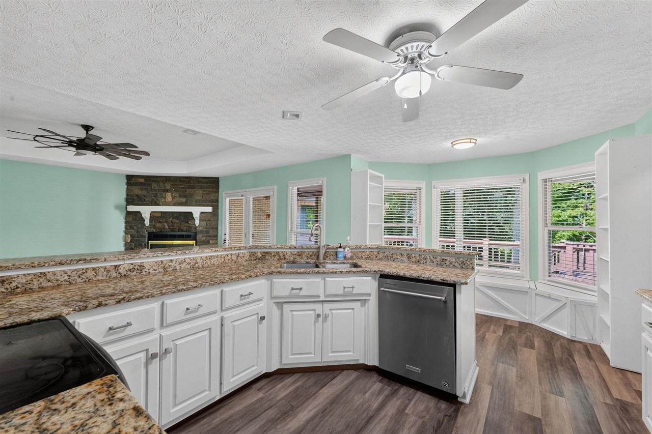 1314 Holland Brothers Road