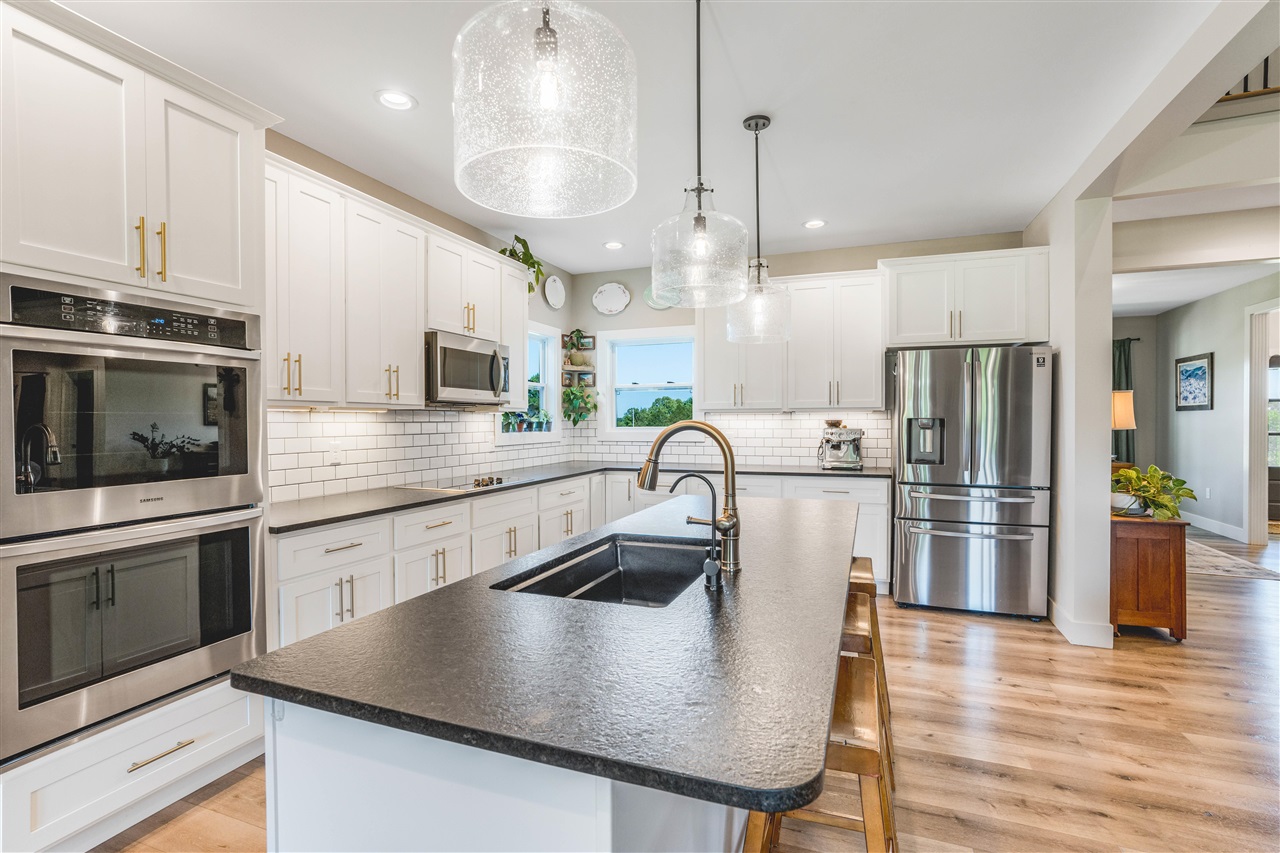 549 Oscar Raymer Road