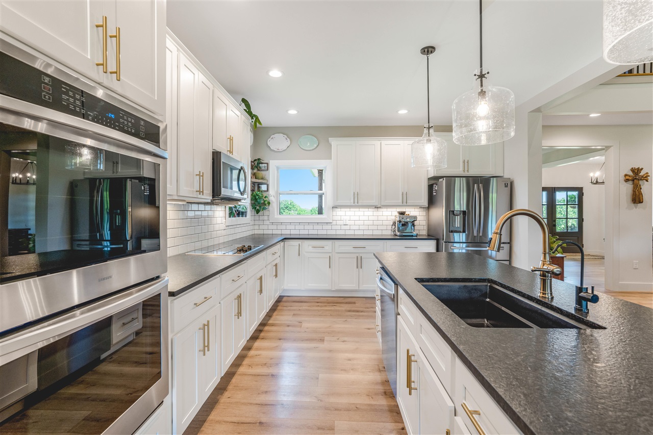 549 Oscar Raymer Road