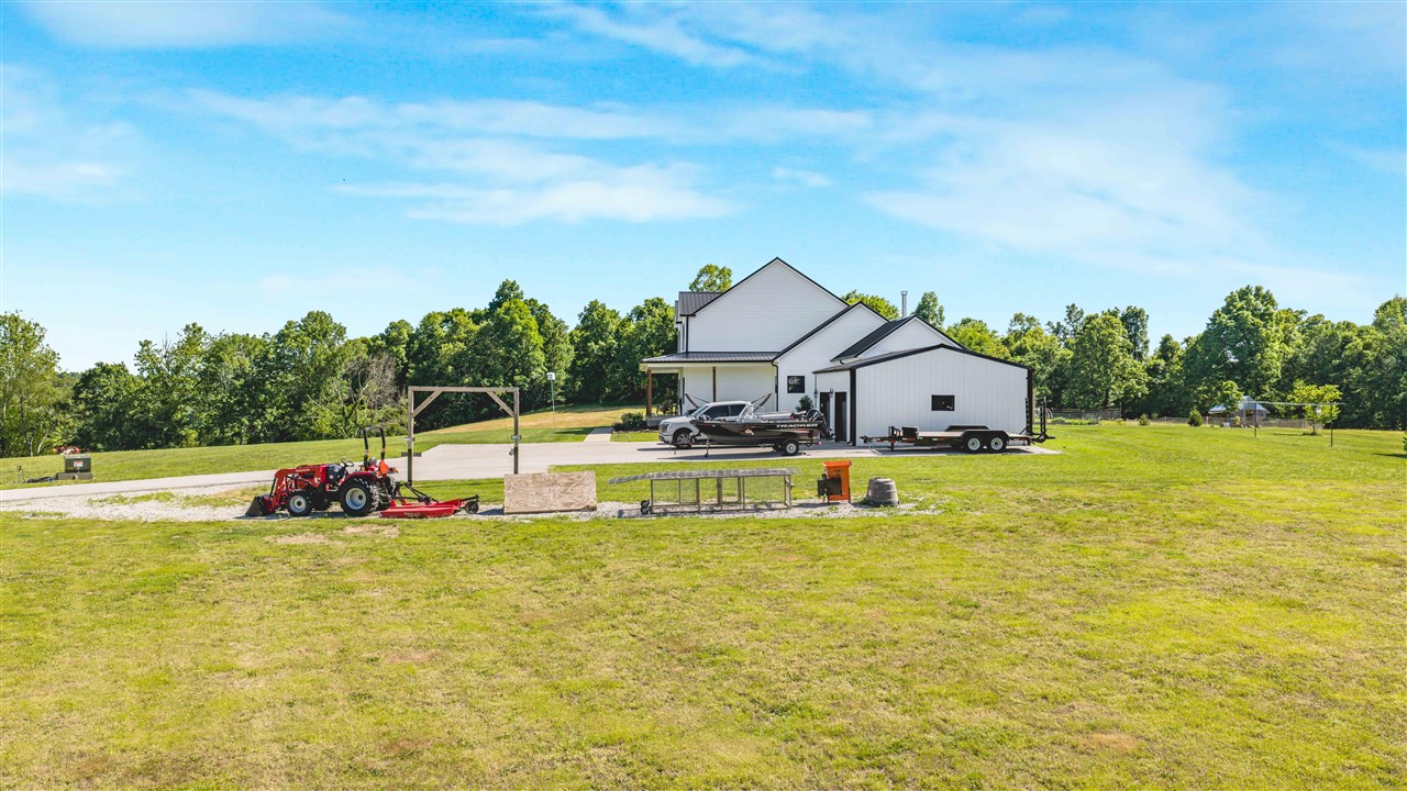549 Oscar Raymer Road