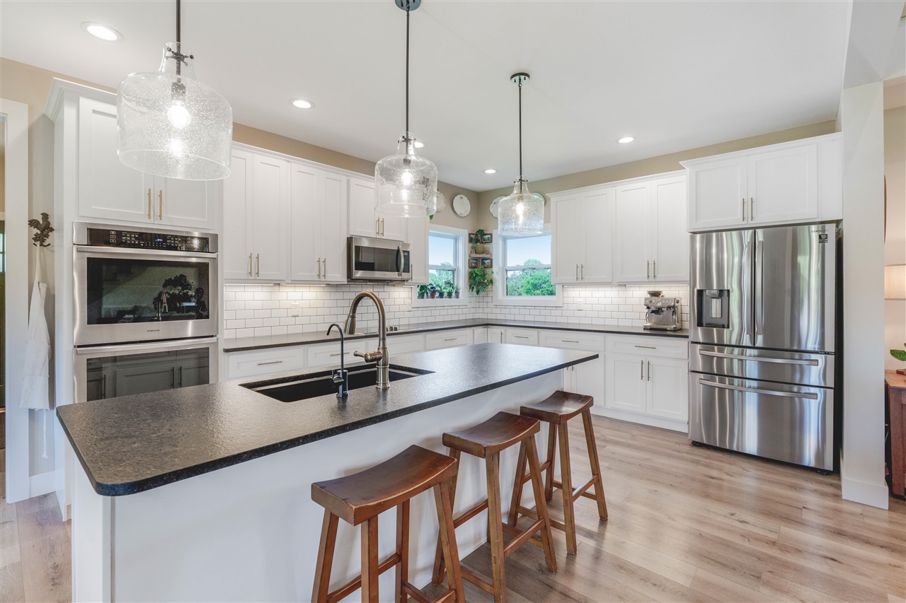 549 Oscar Raymer Road