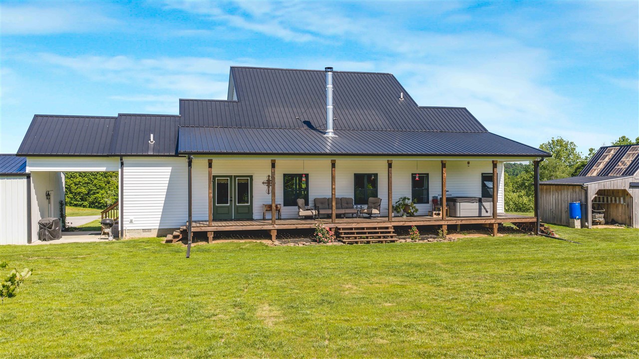 549 Oscar Raymer Road