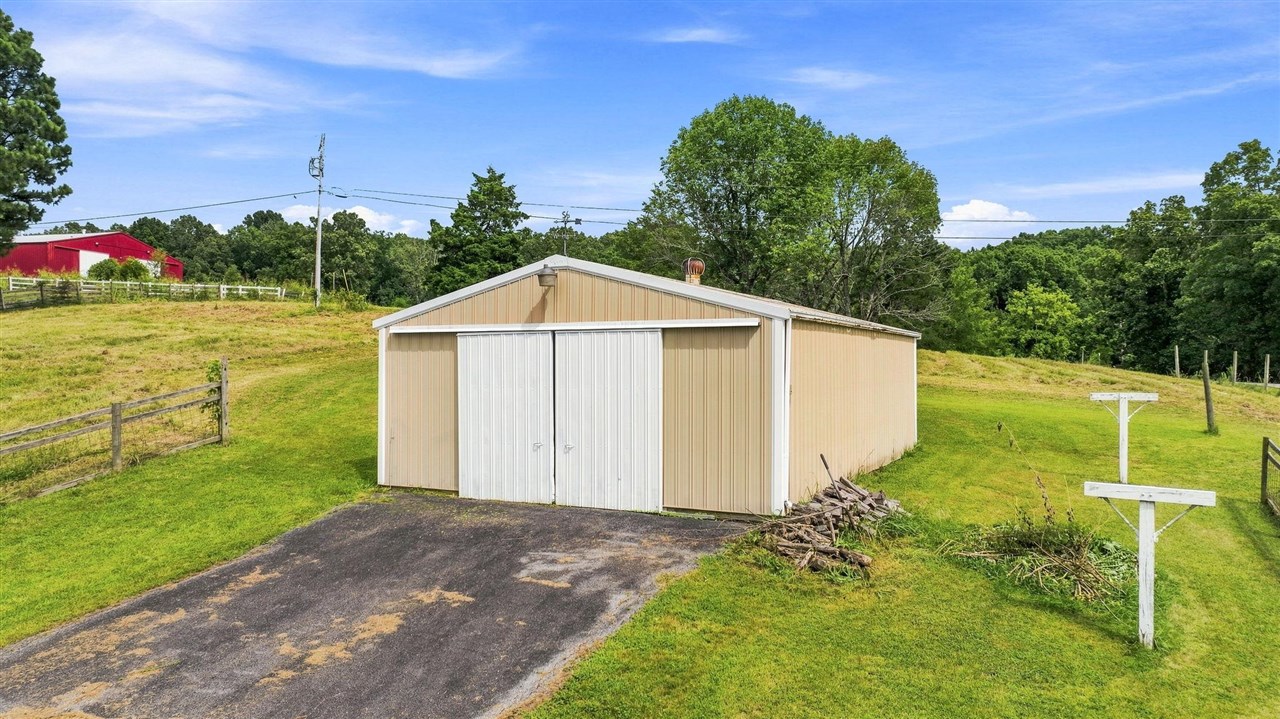 205 Blue Chip Farm Road