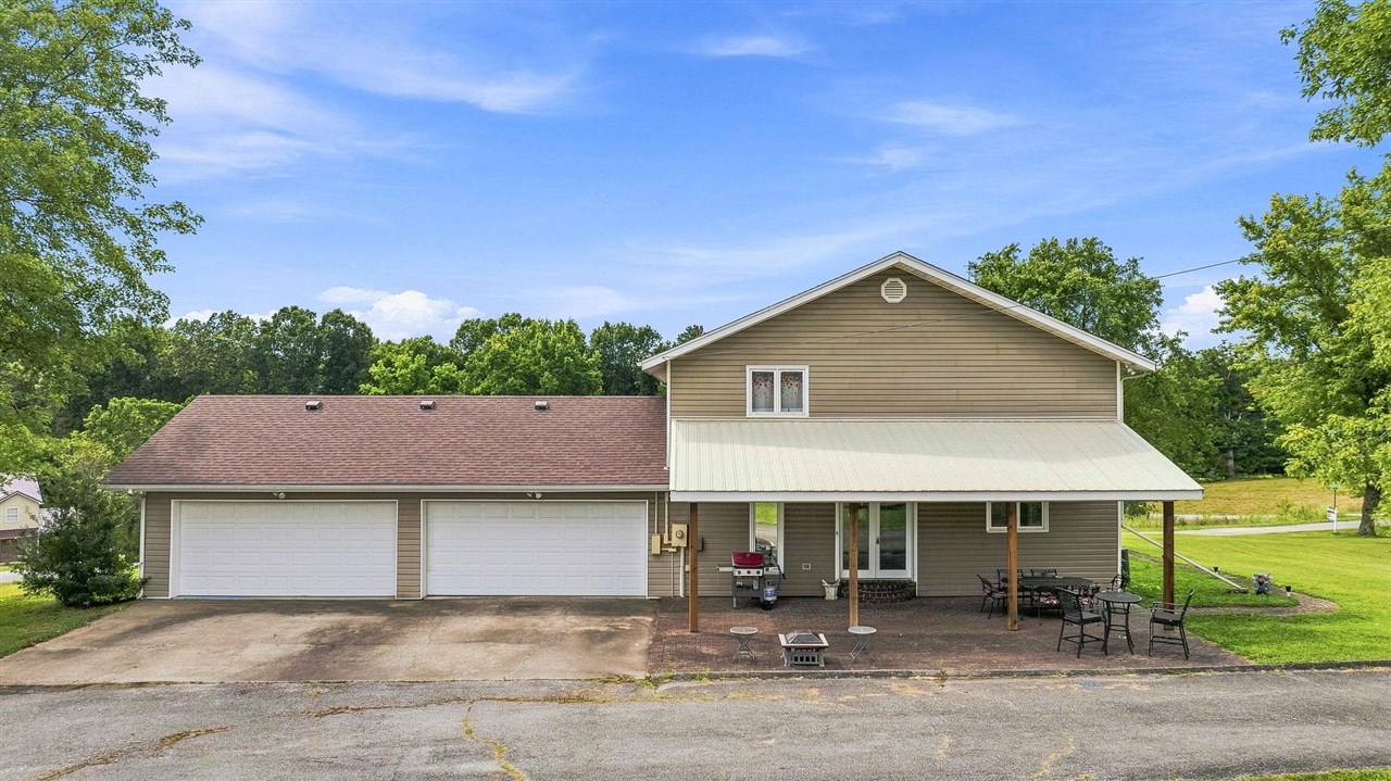 205 Blue Chip Farm Road