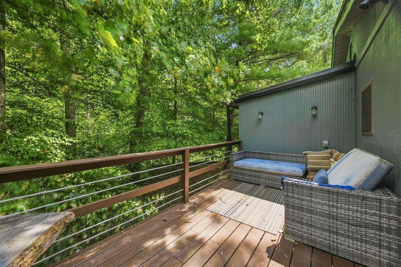 265 S Cave Springs Road